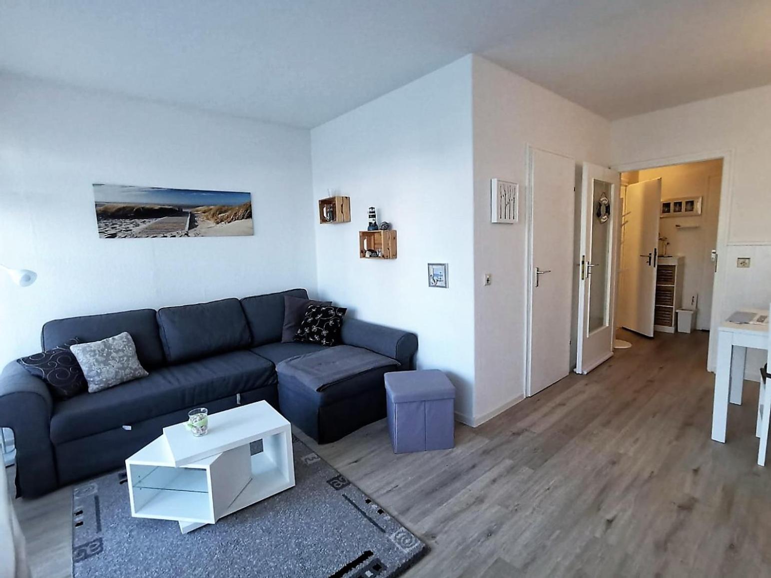 Apartment with Terrace photo 1