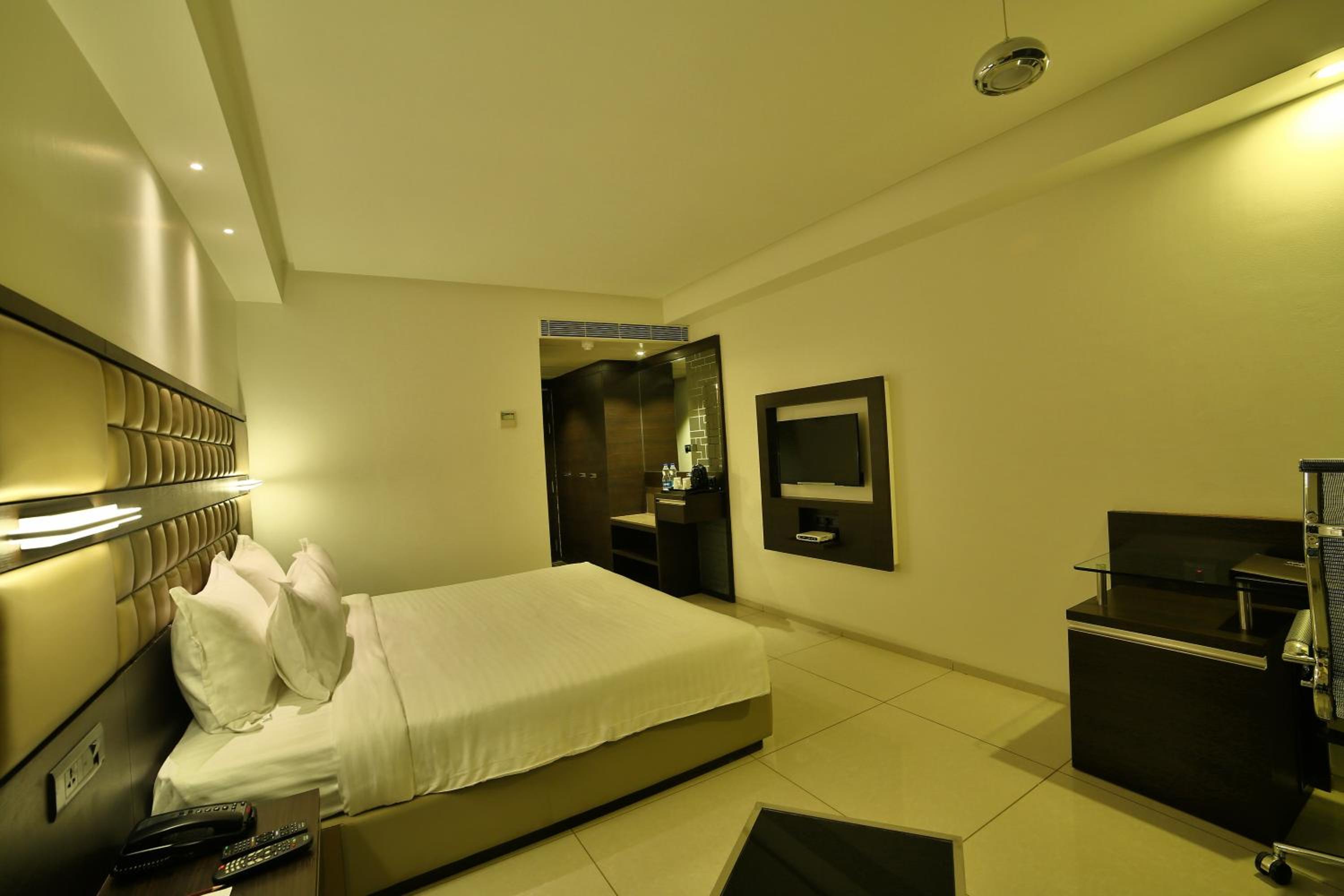Deluxe Room (Locals and Unmarried Couples are not allowed)