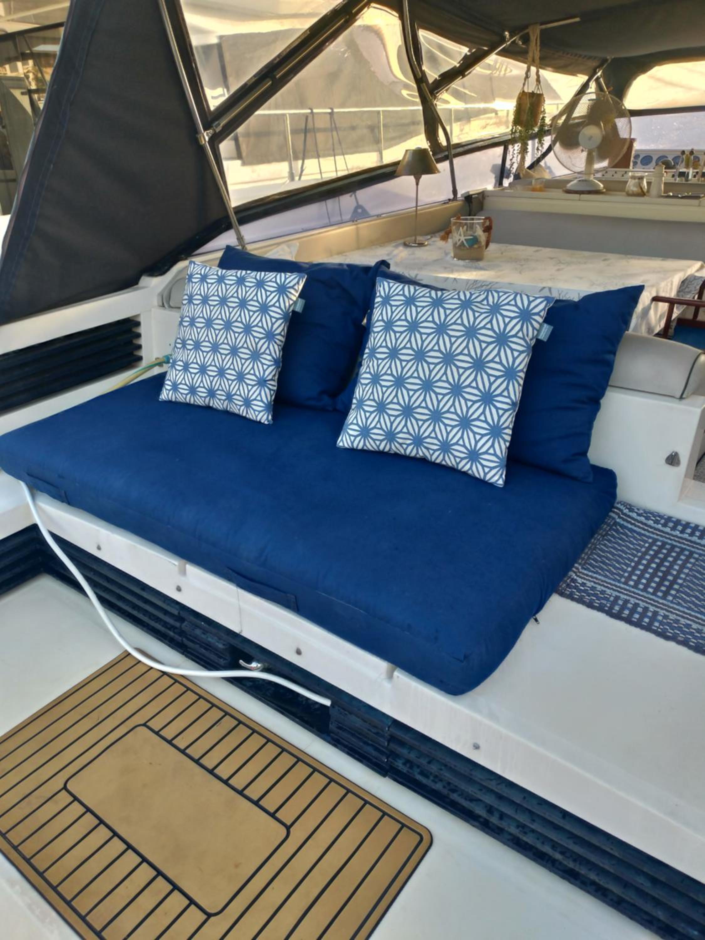 Two-Cabin Boat - Photo 7