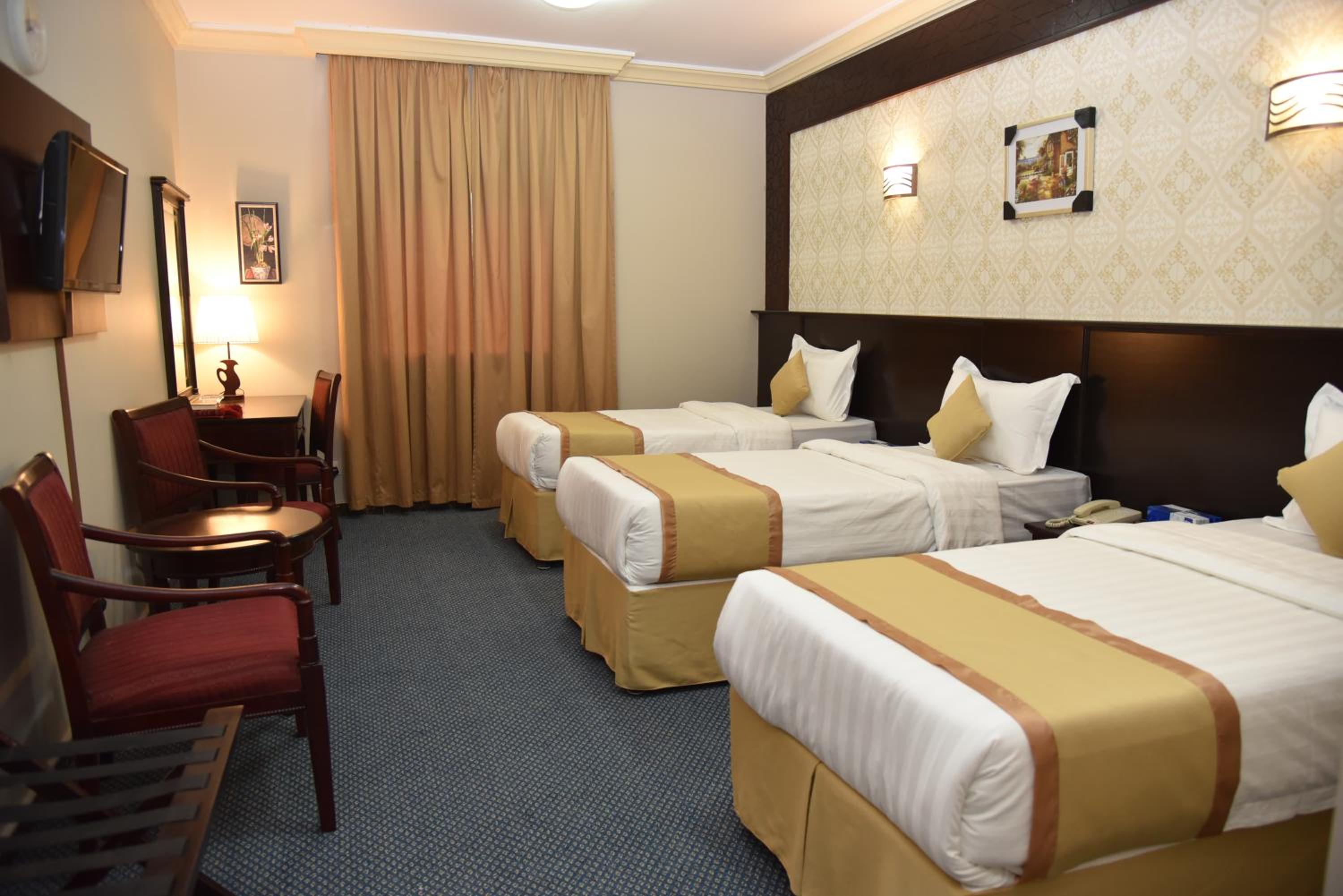 Triple Room - Photo 10