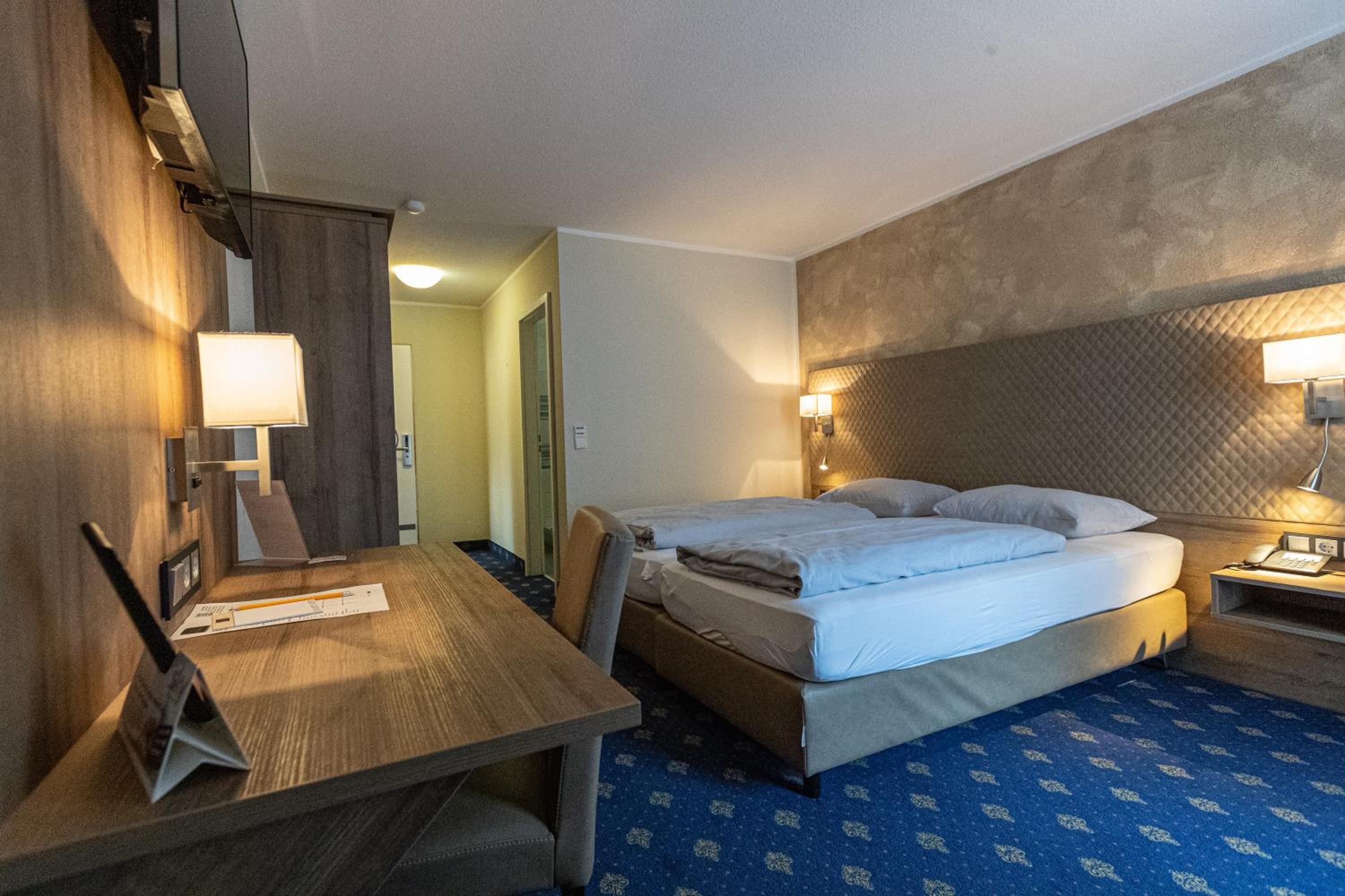 Deluxe Double Room - Photo 5