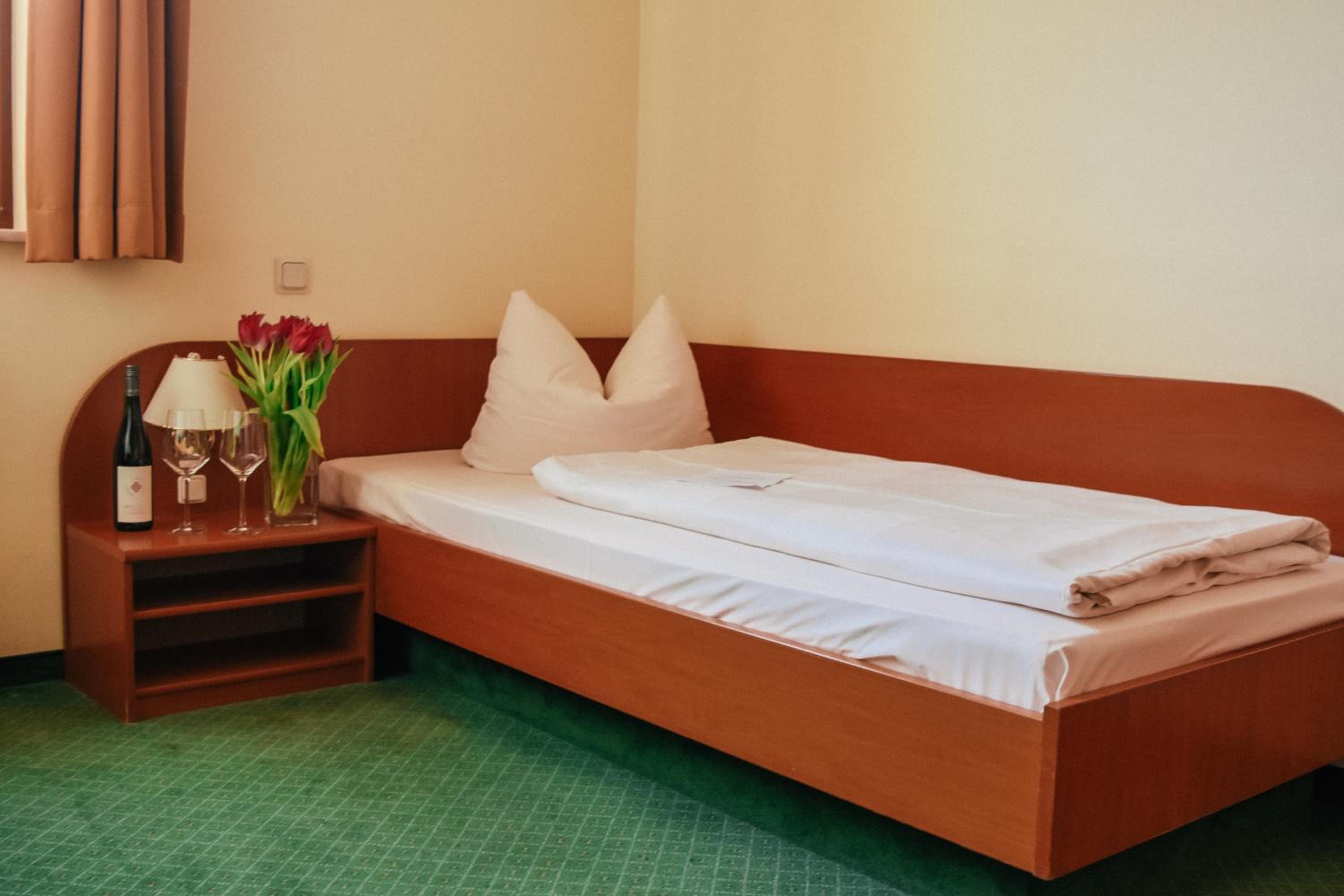 Single Room photo 1