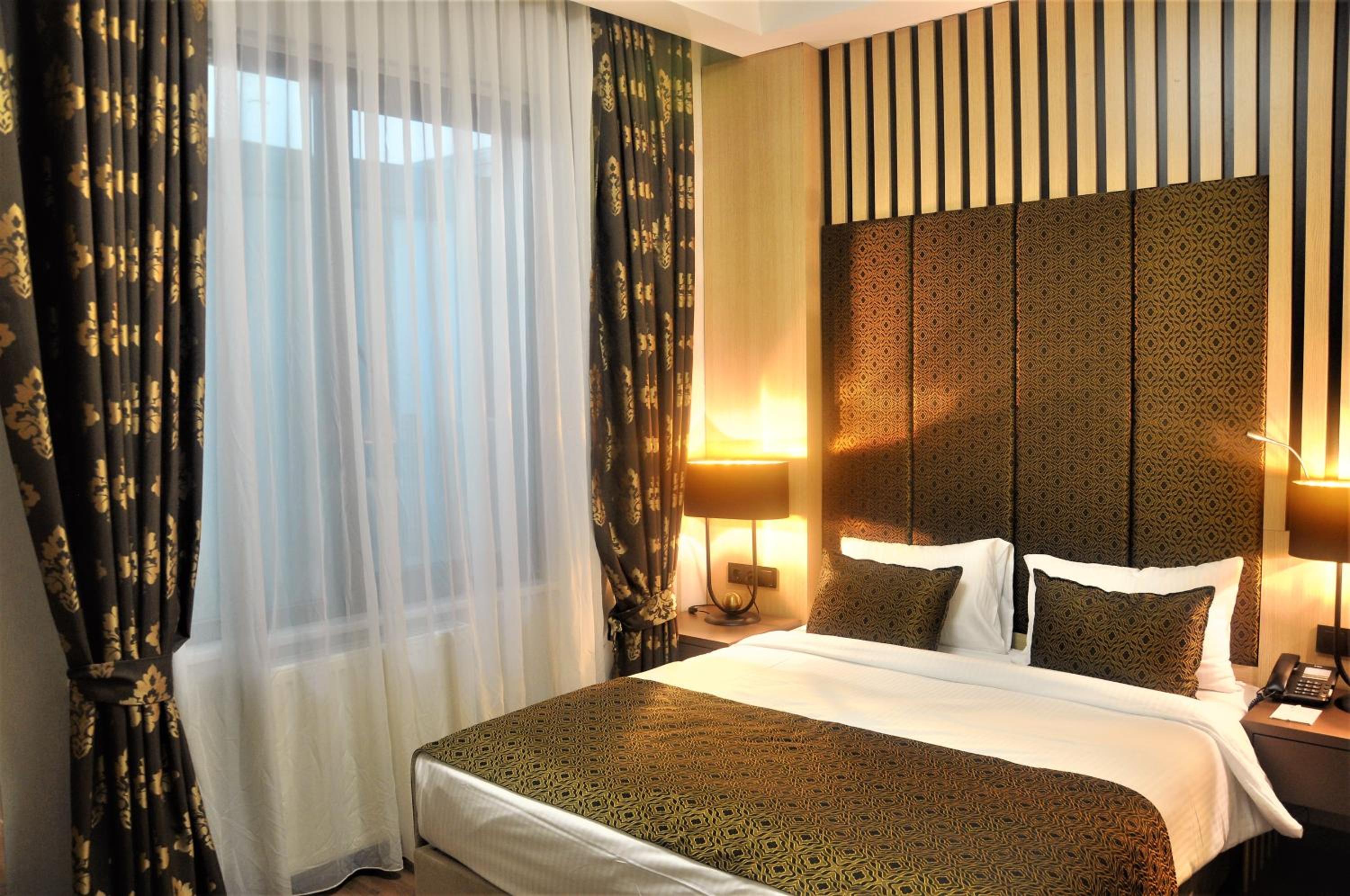 Economy Double Room photo 1