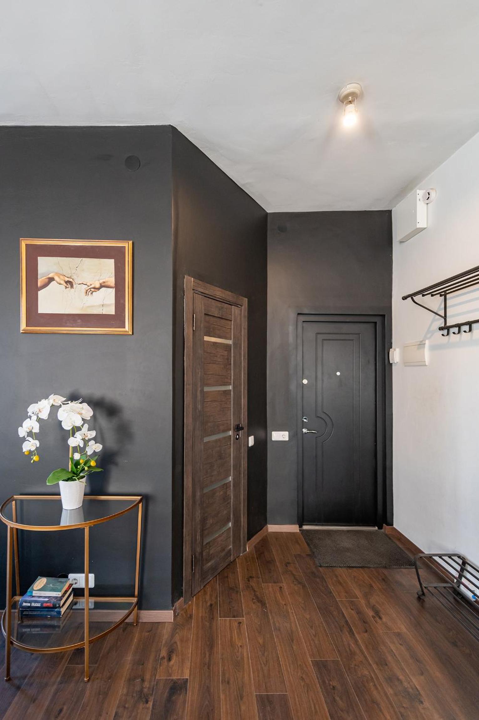Studio Apartment - Photo 3