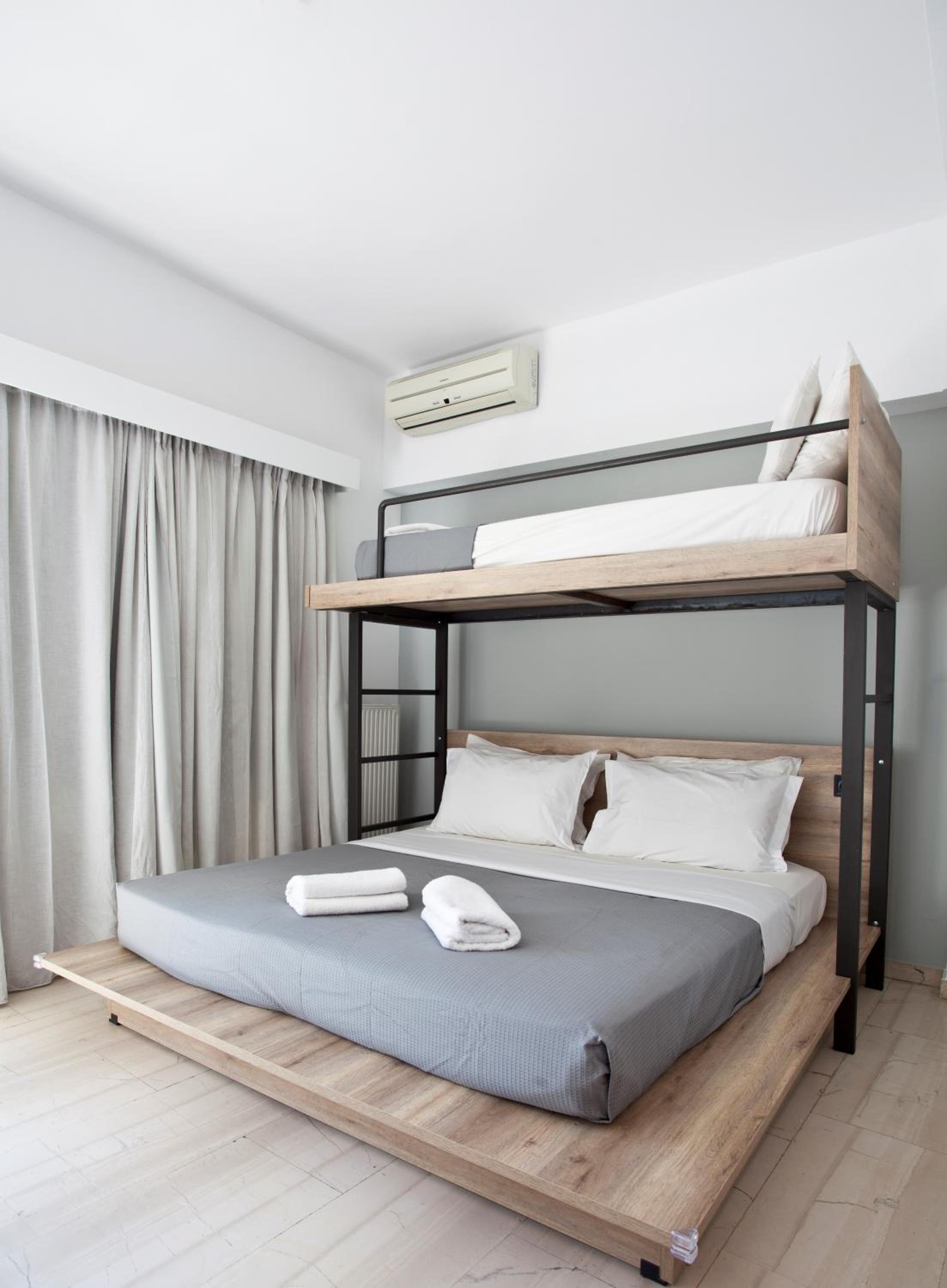 Studio with Balcony for 4 People photo 1
