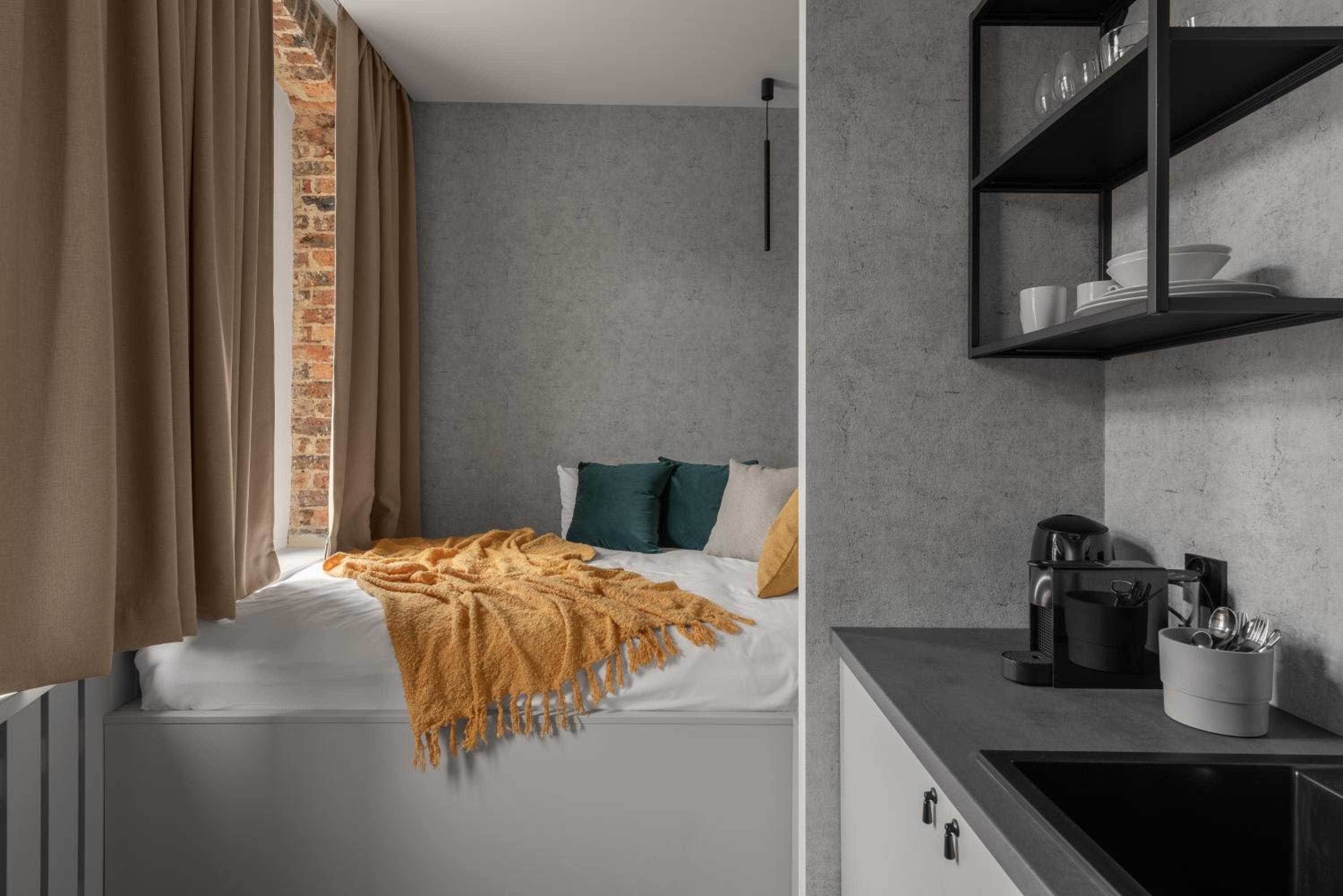 Double Room - Photo 1