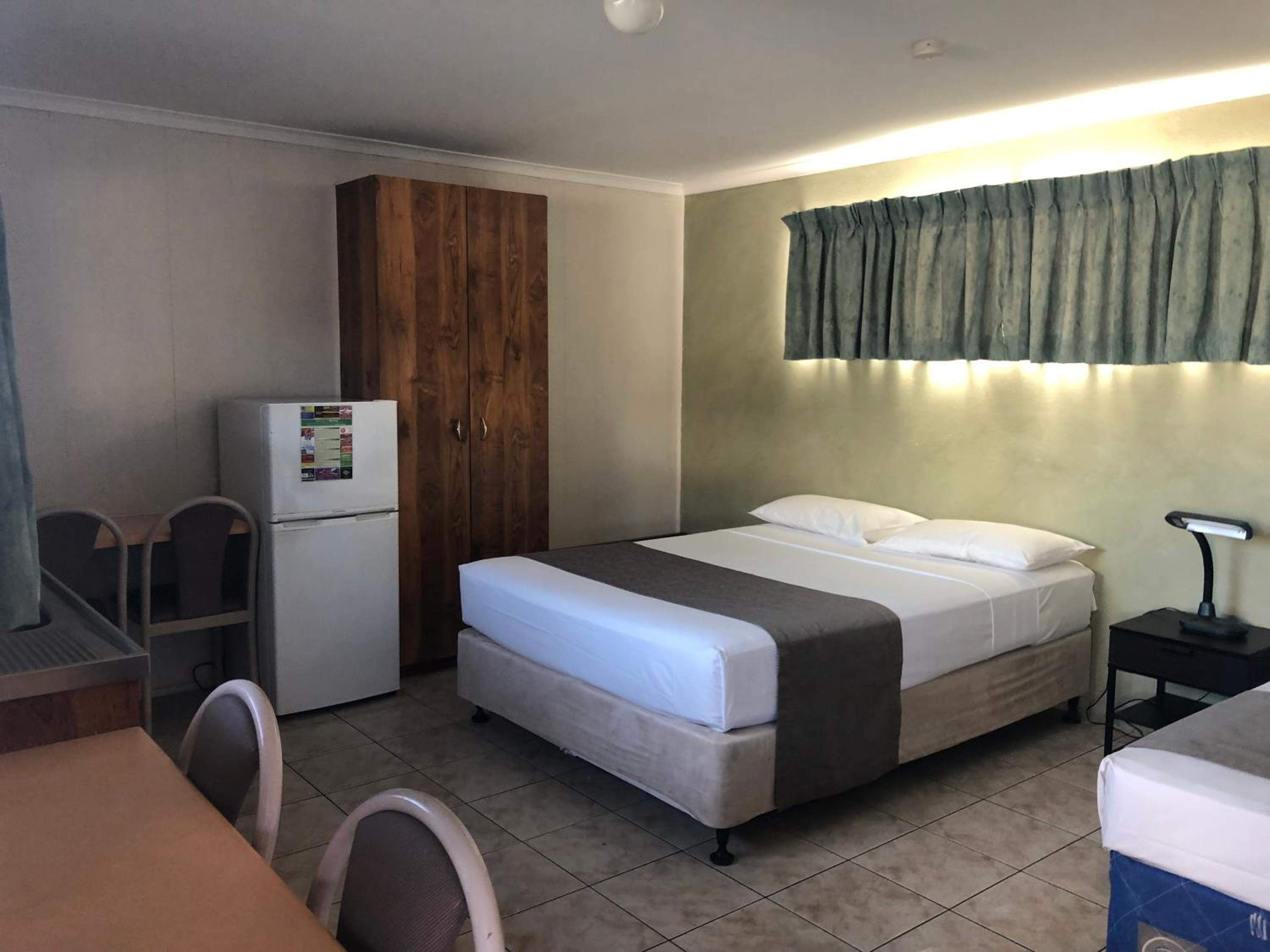 Self-Contained Twin Room photo 2