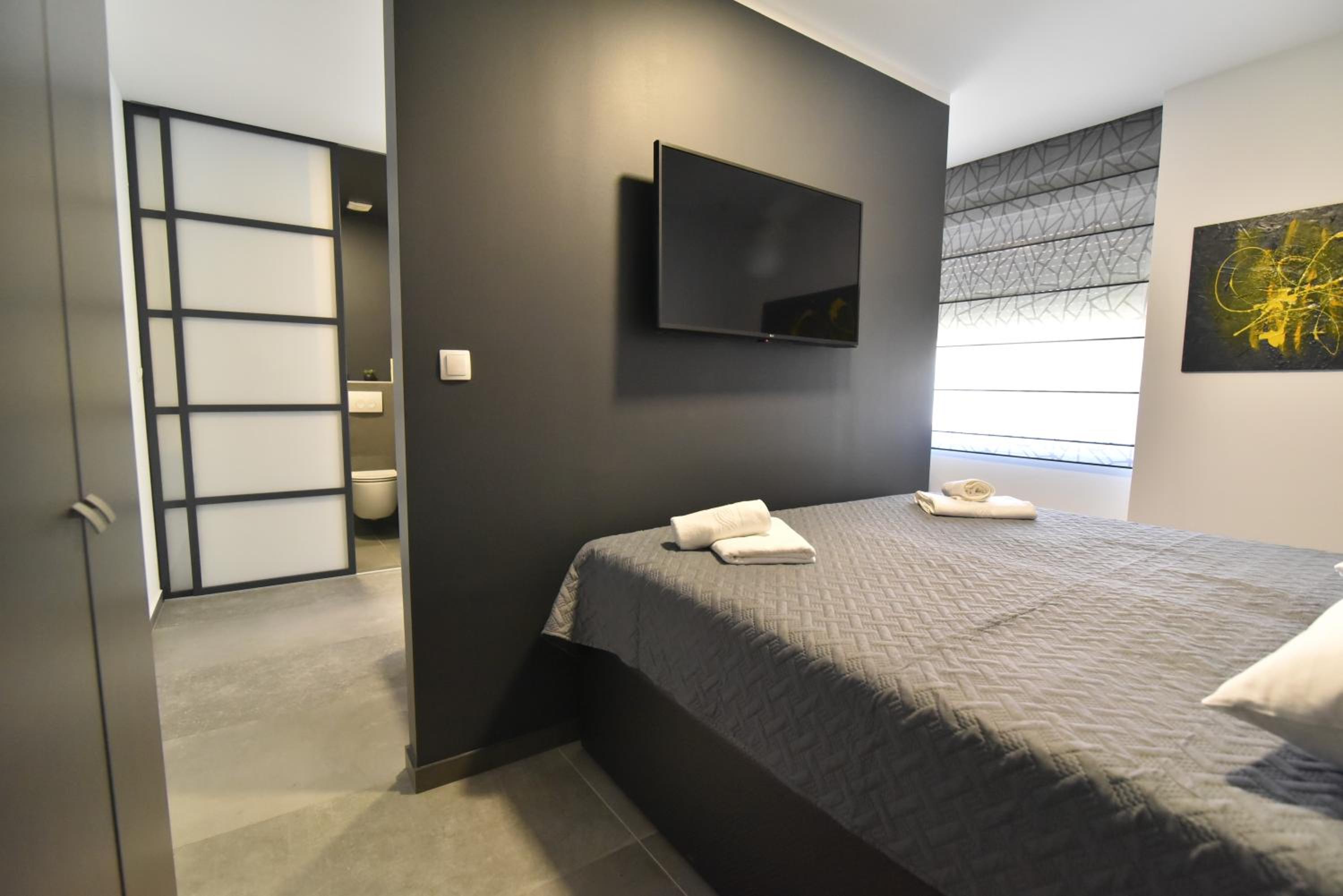 Apartment - Photo 1