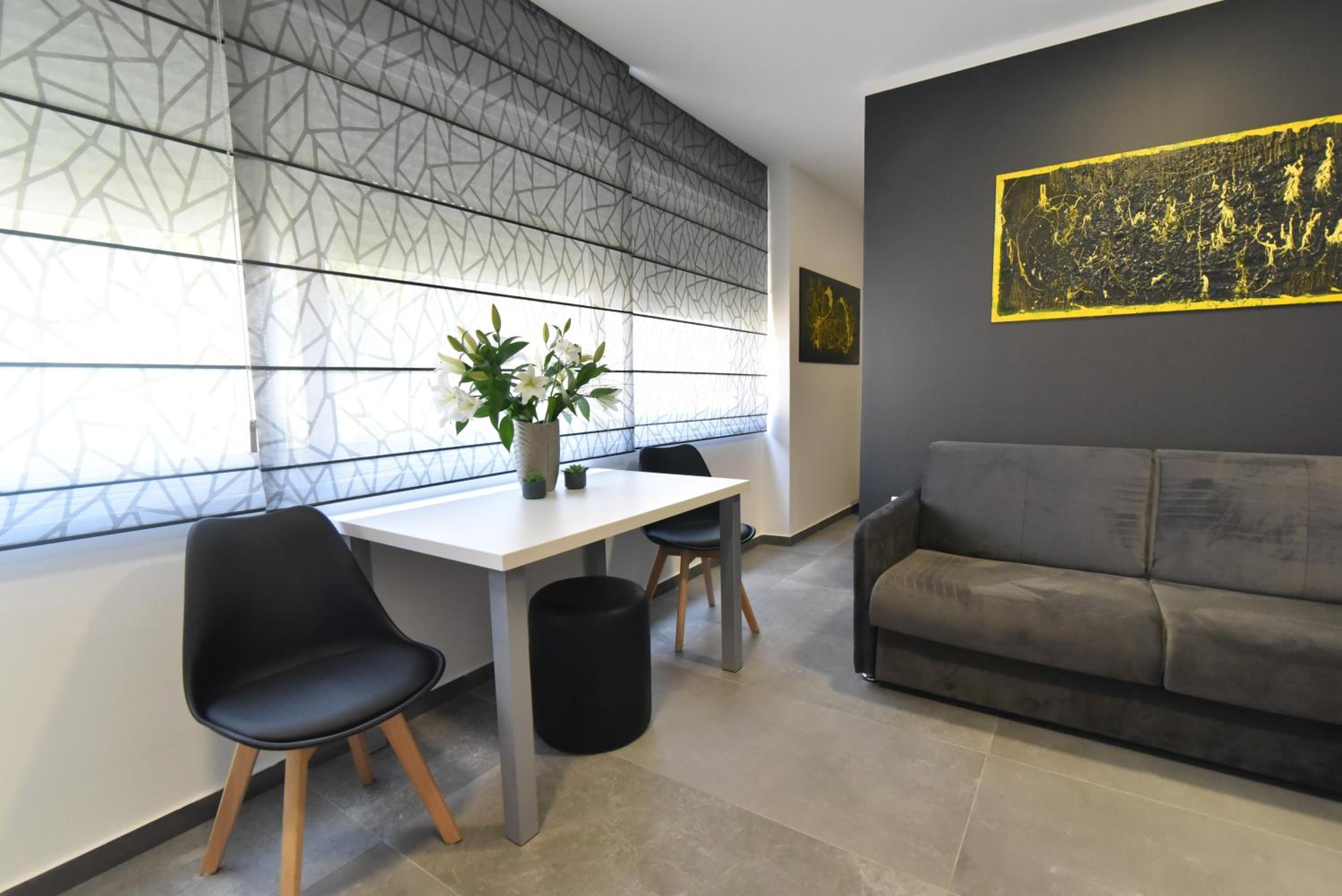 Apartment - Photo 5