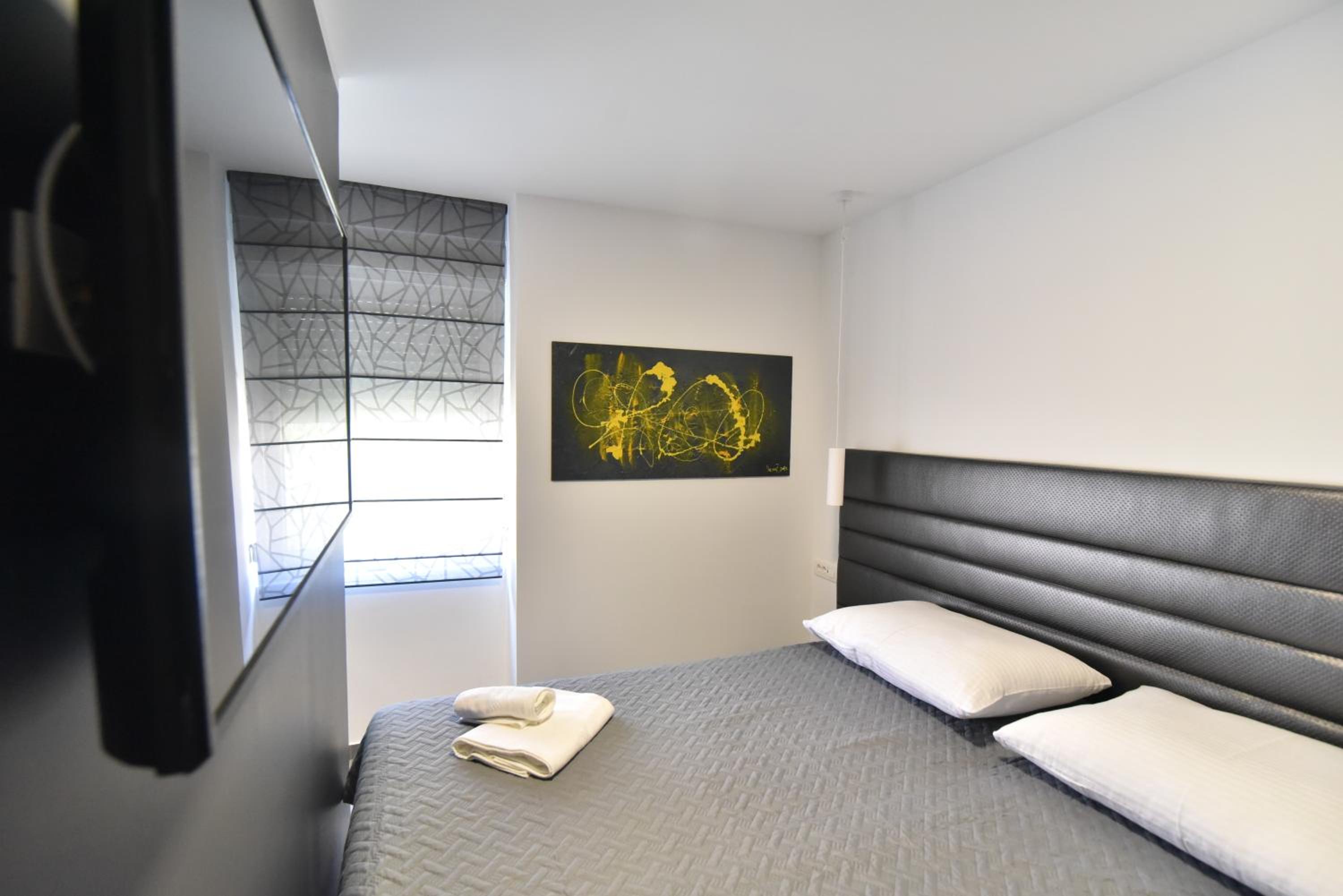 Apartment - Photo 9