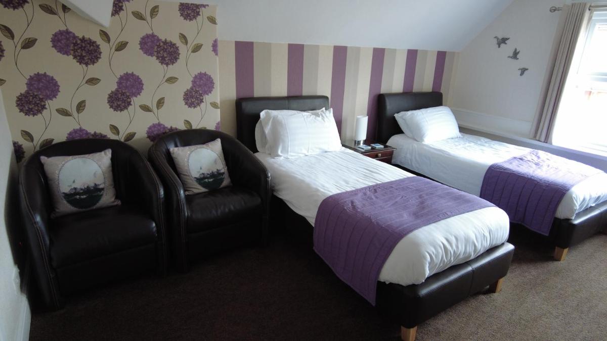 Twin Room with Side Sea View photo 1