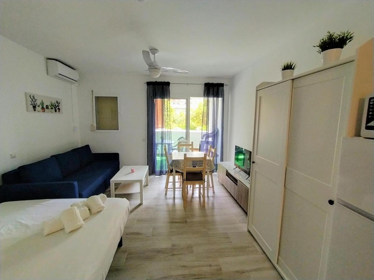 Estudio Benal Beach 24