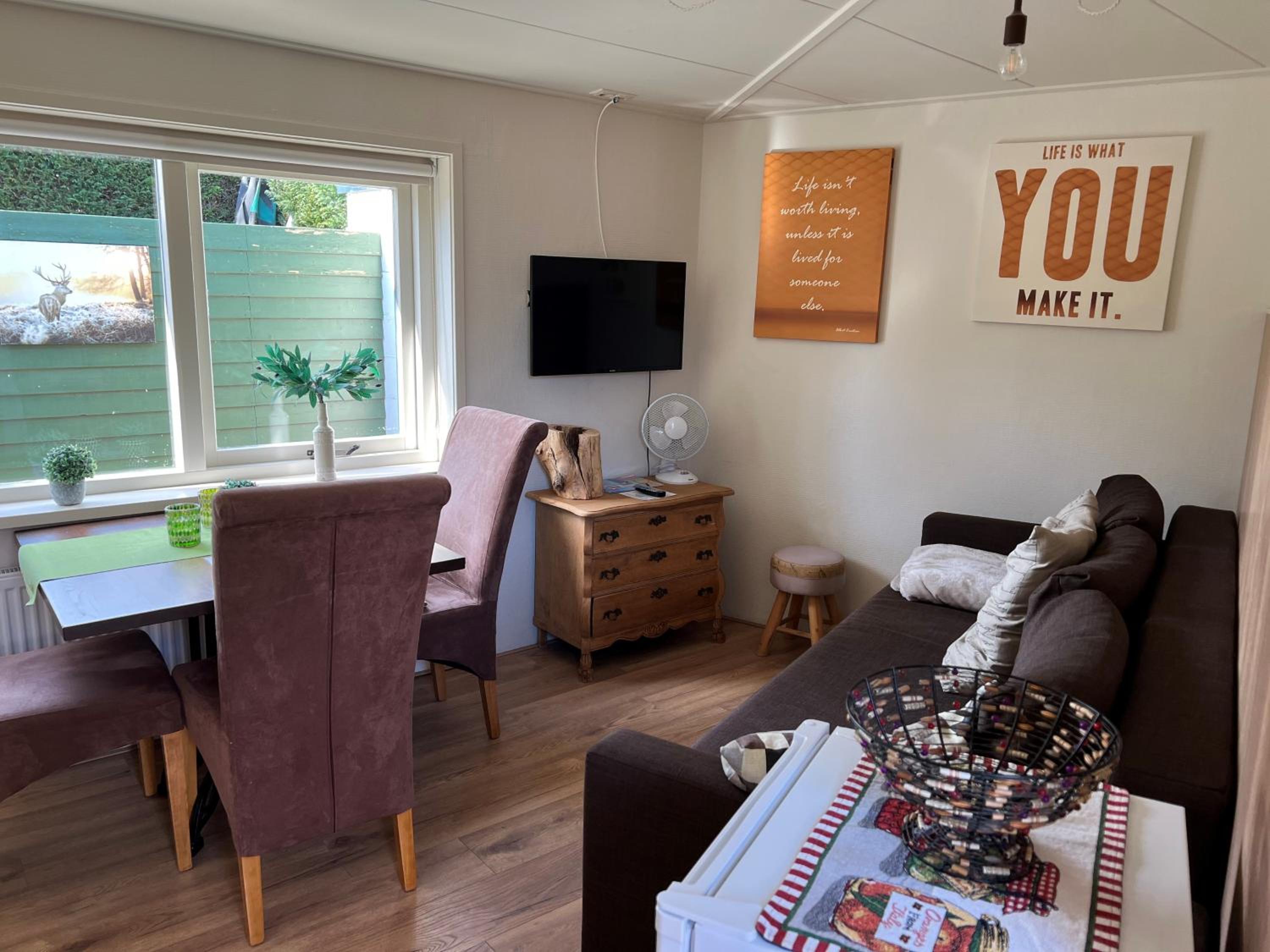 Large Double Room photo 2