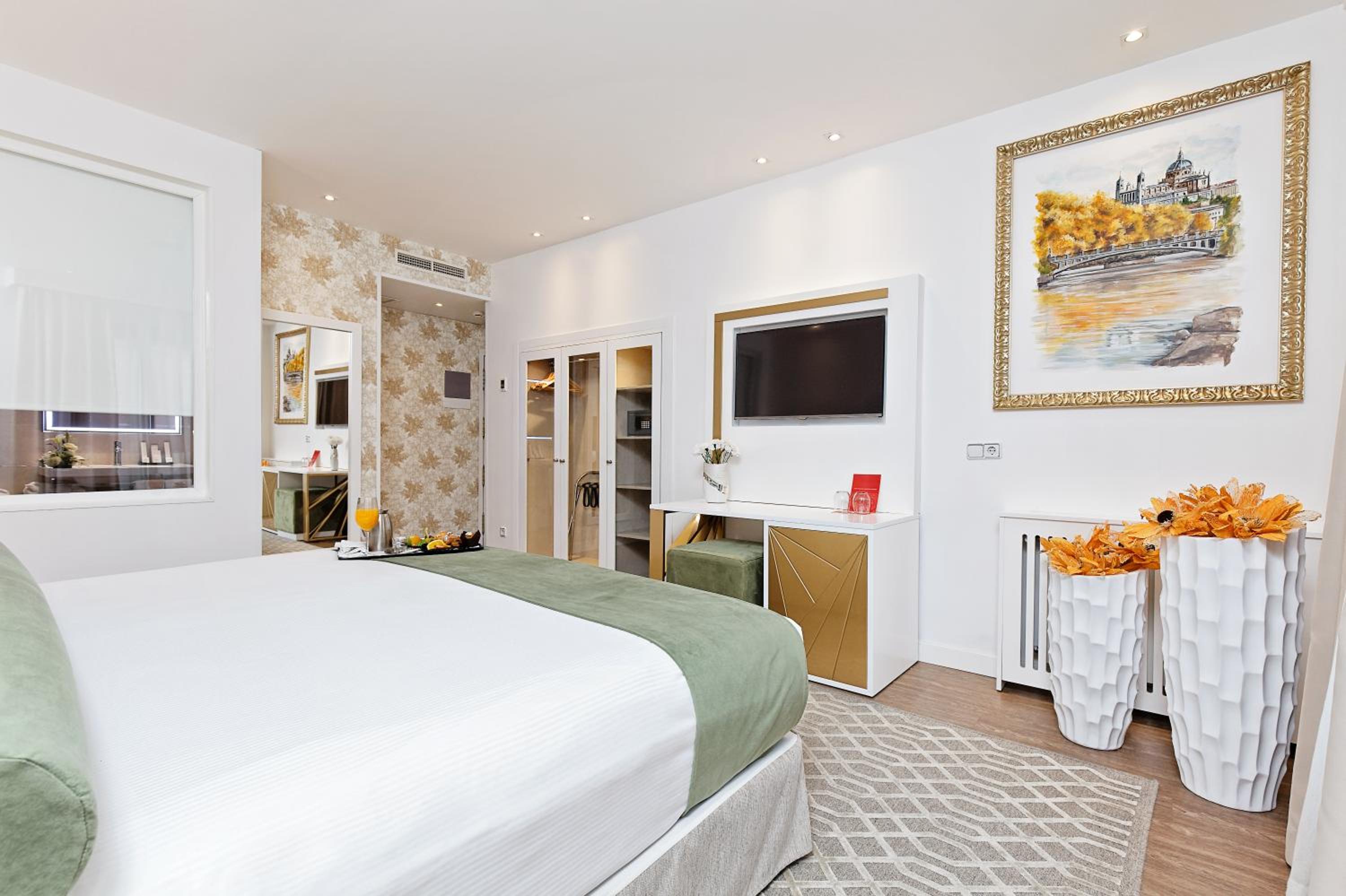 Deluxe Double Room with Jacuzzi