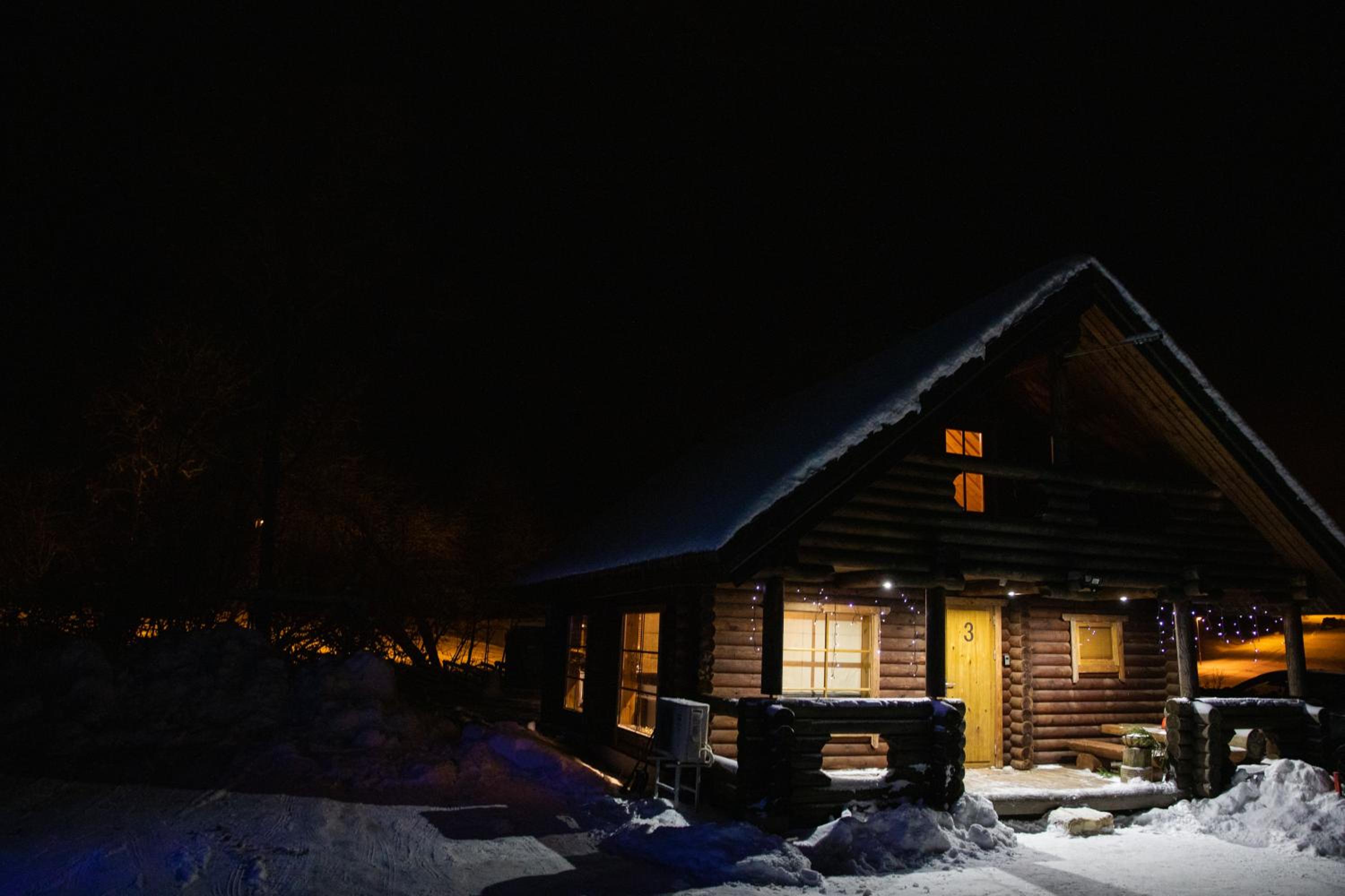 Two-Bedroom House - Photo 1