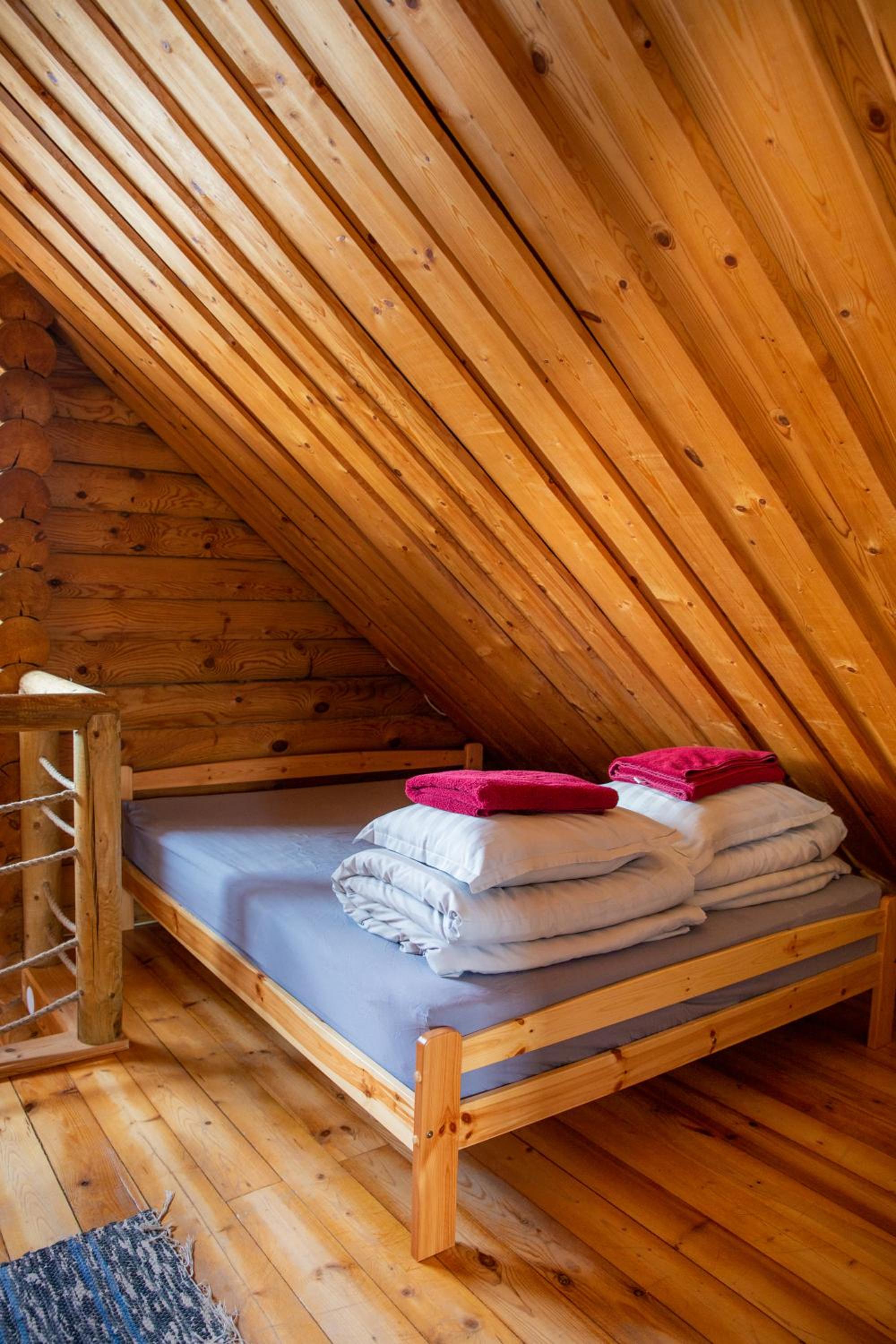 Two-Bedroom House - Photo 21