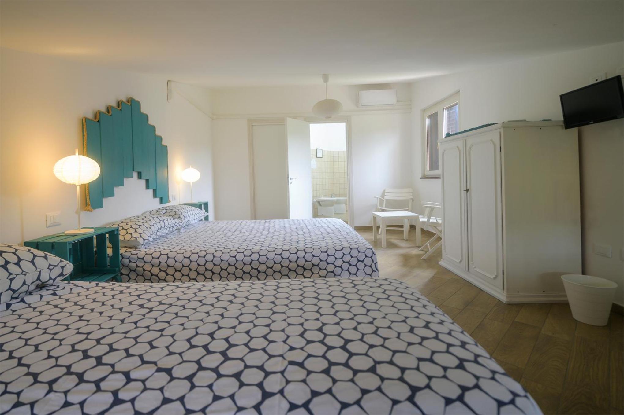Comfort Triple Room