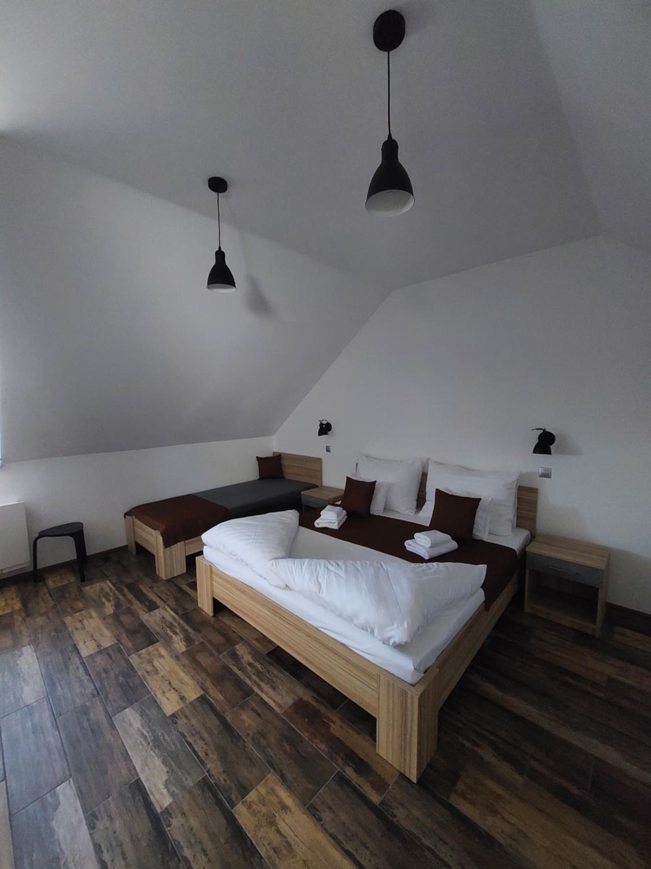 Standard Queen Room photo 1