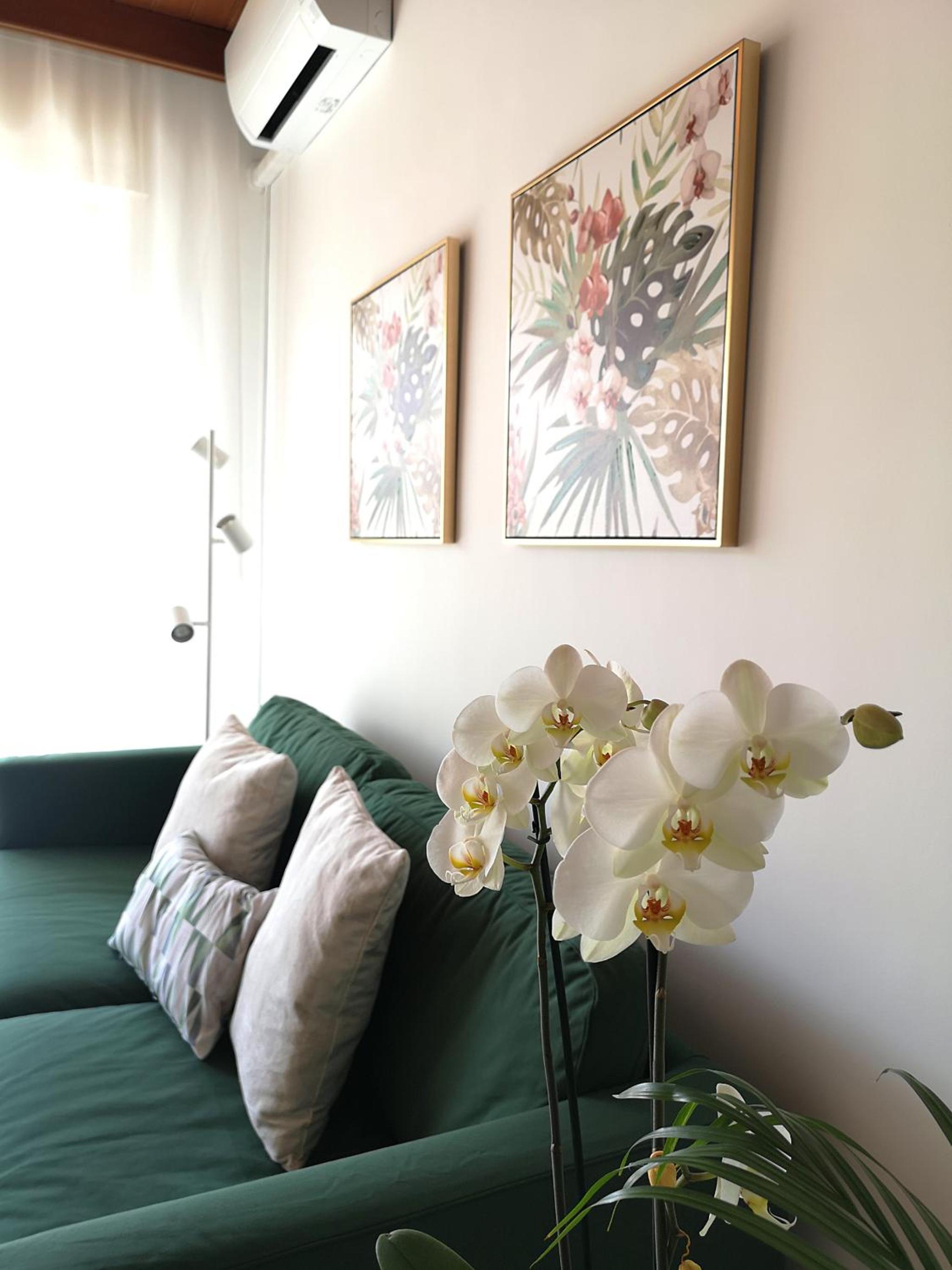 Two-Bedroom Apartment - Photo 10