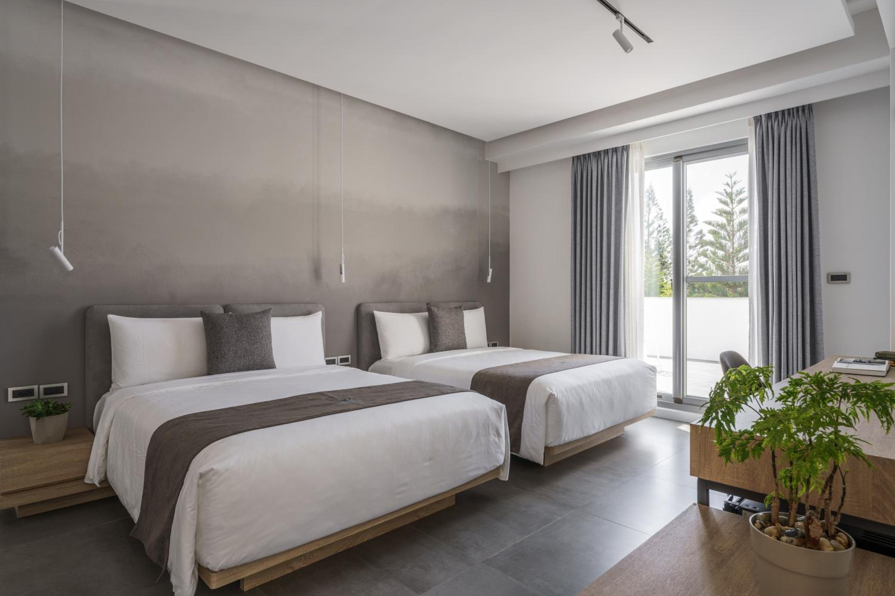 Quadruple Room with Balcony photo 1