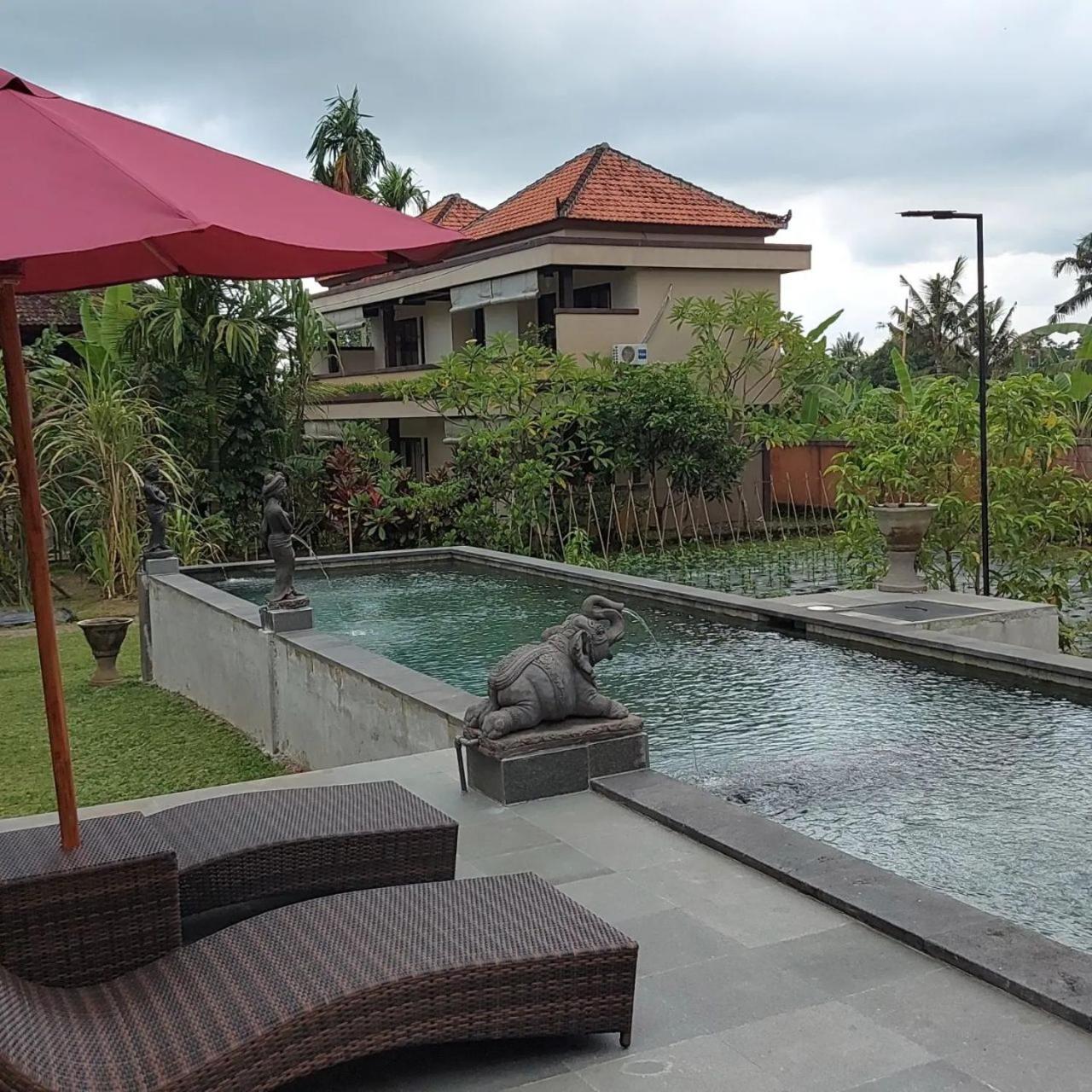 Deluxe Double Room with Balcony - Photo 10