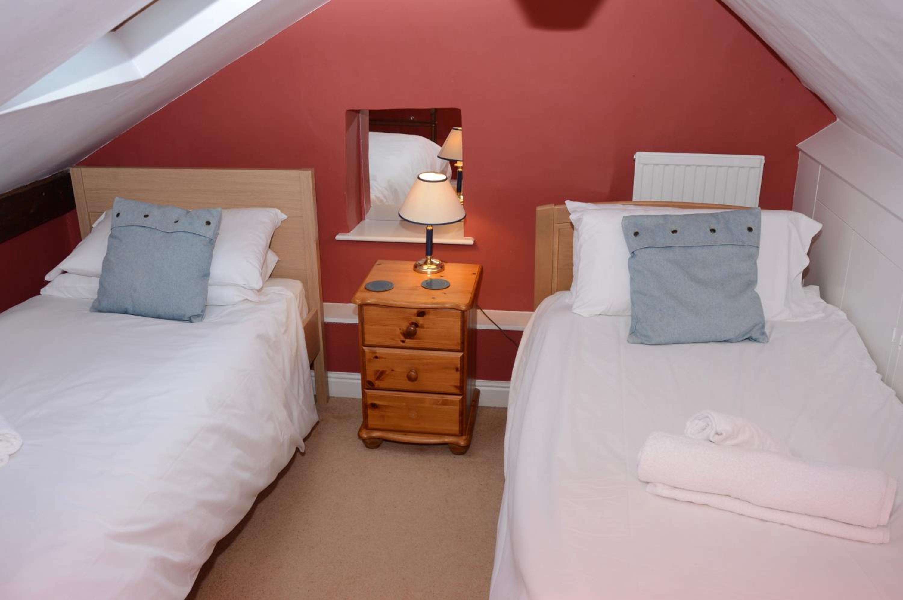Three-Bedroom House photo 1