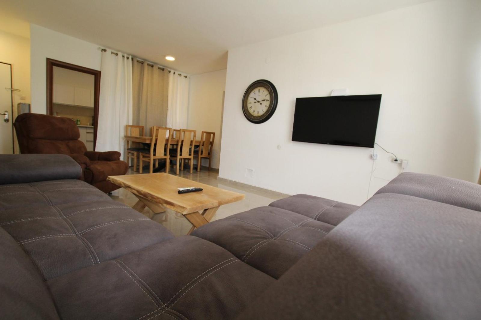 Three-Bedroom Apartment - Photo 15