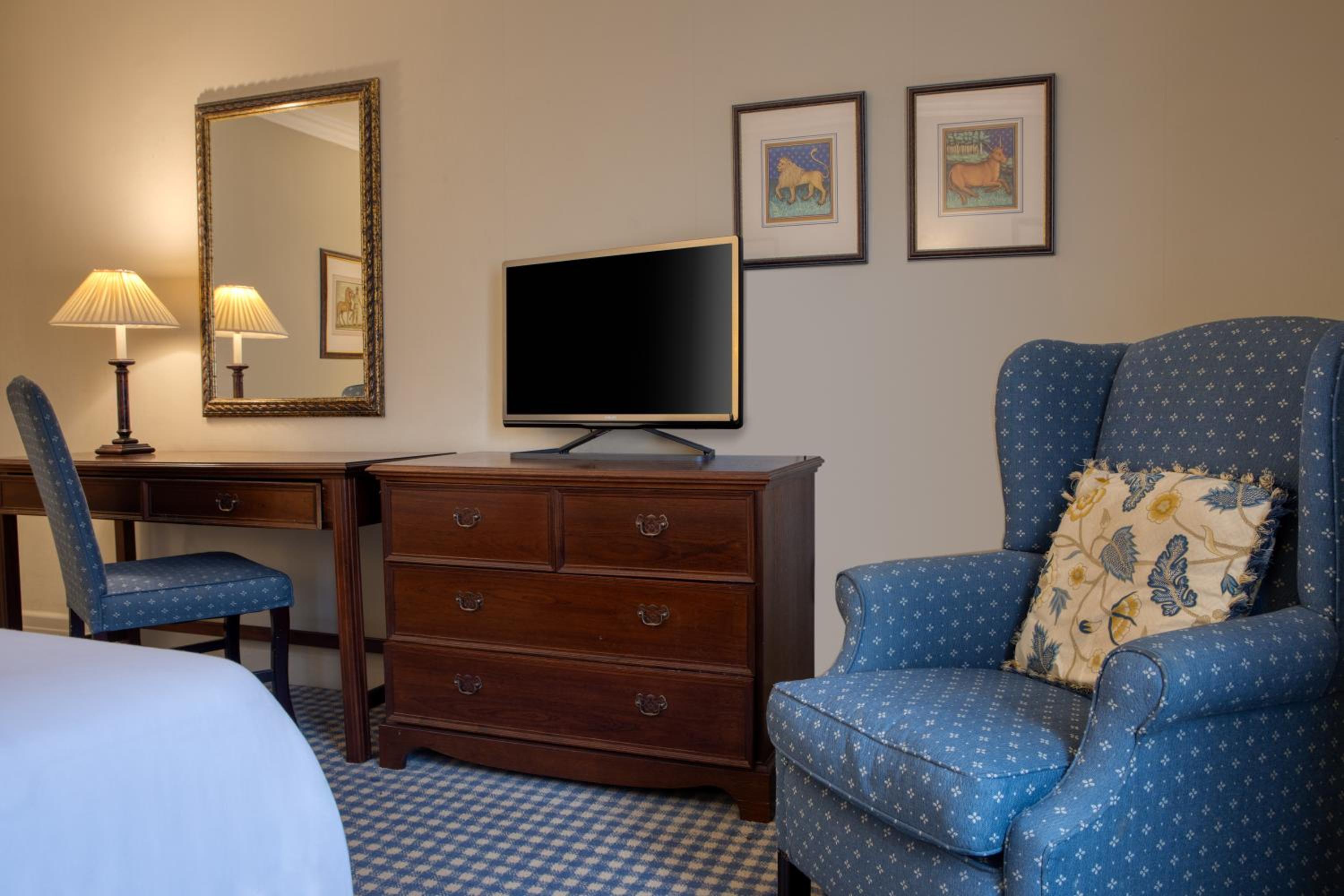 Standard Twin Room - Photo 4