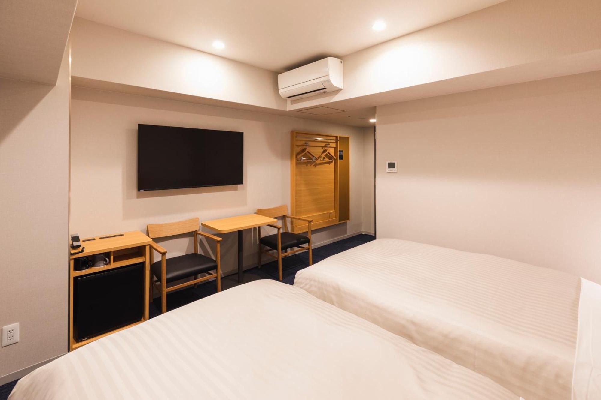 Comfort Twin Room - Non-Smoking - Photo 11