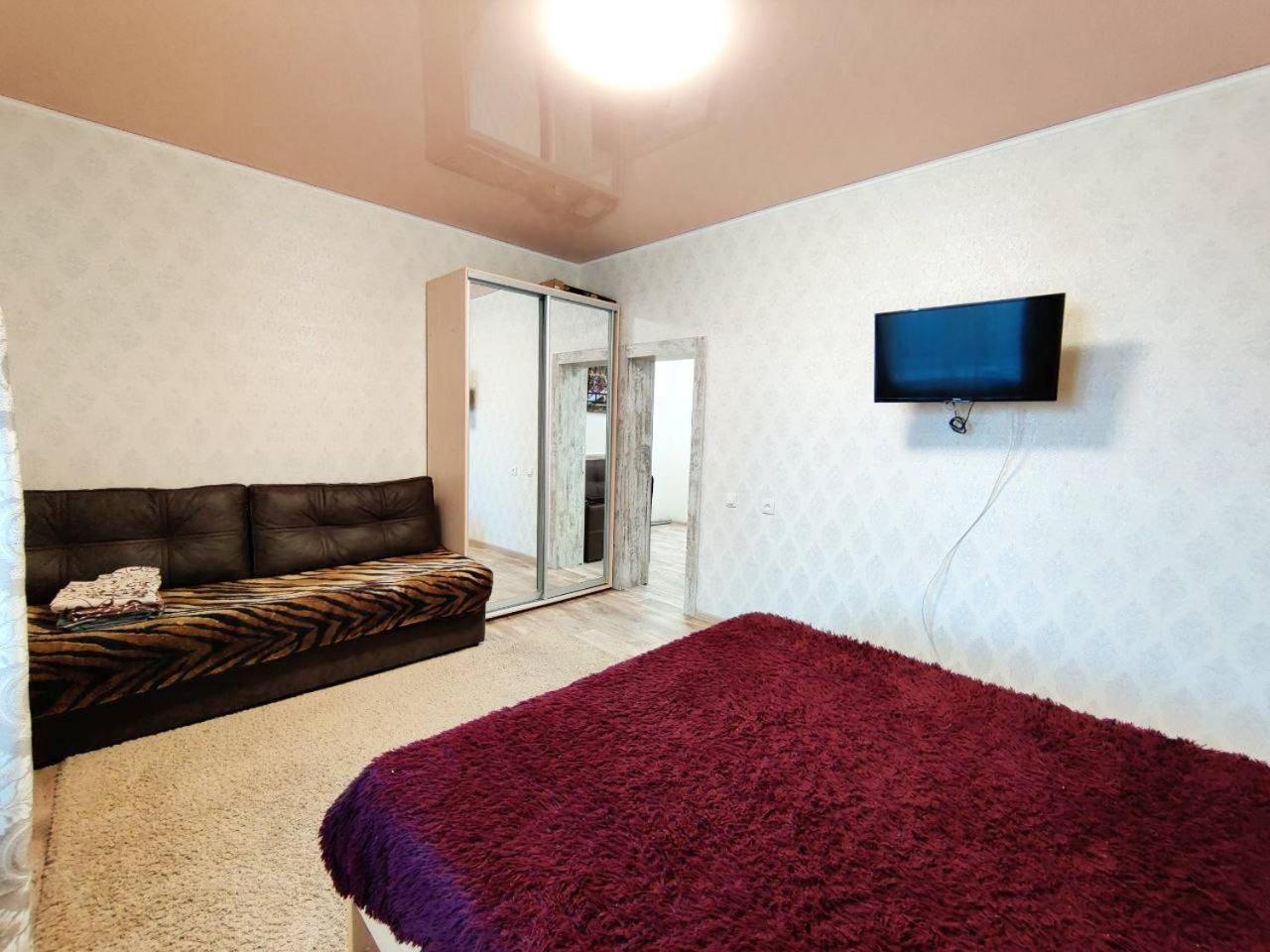 Apartment photo 2