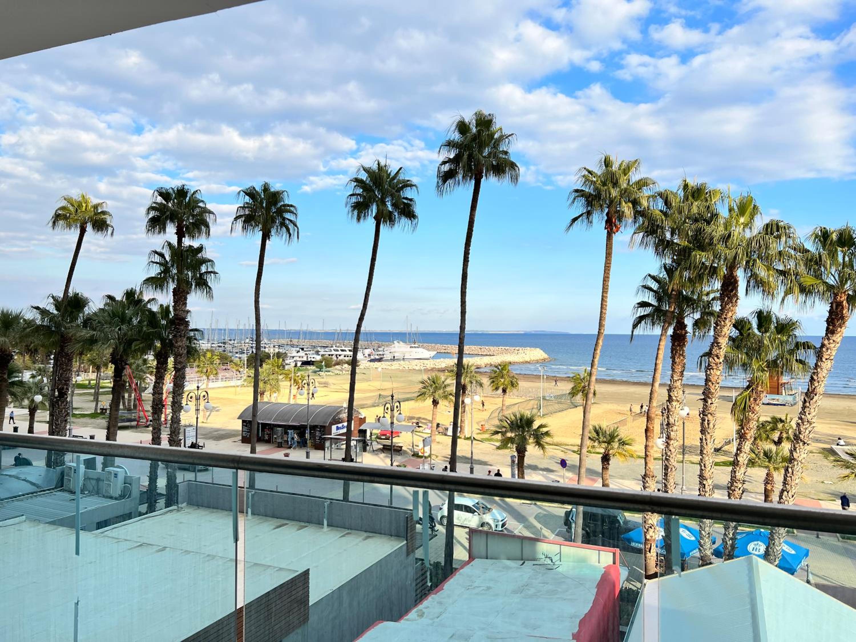 Suite Deluxe con vista al mar