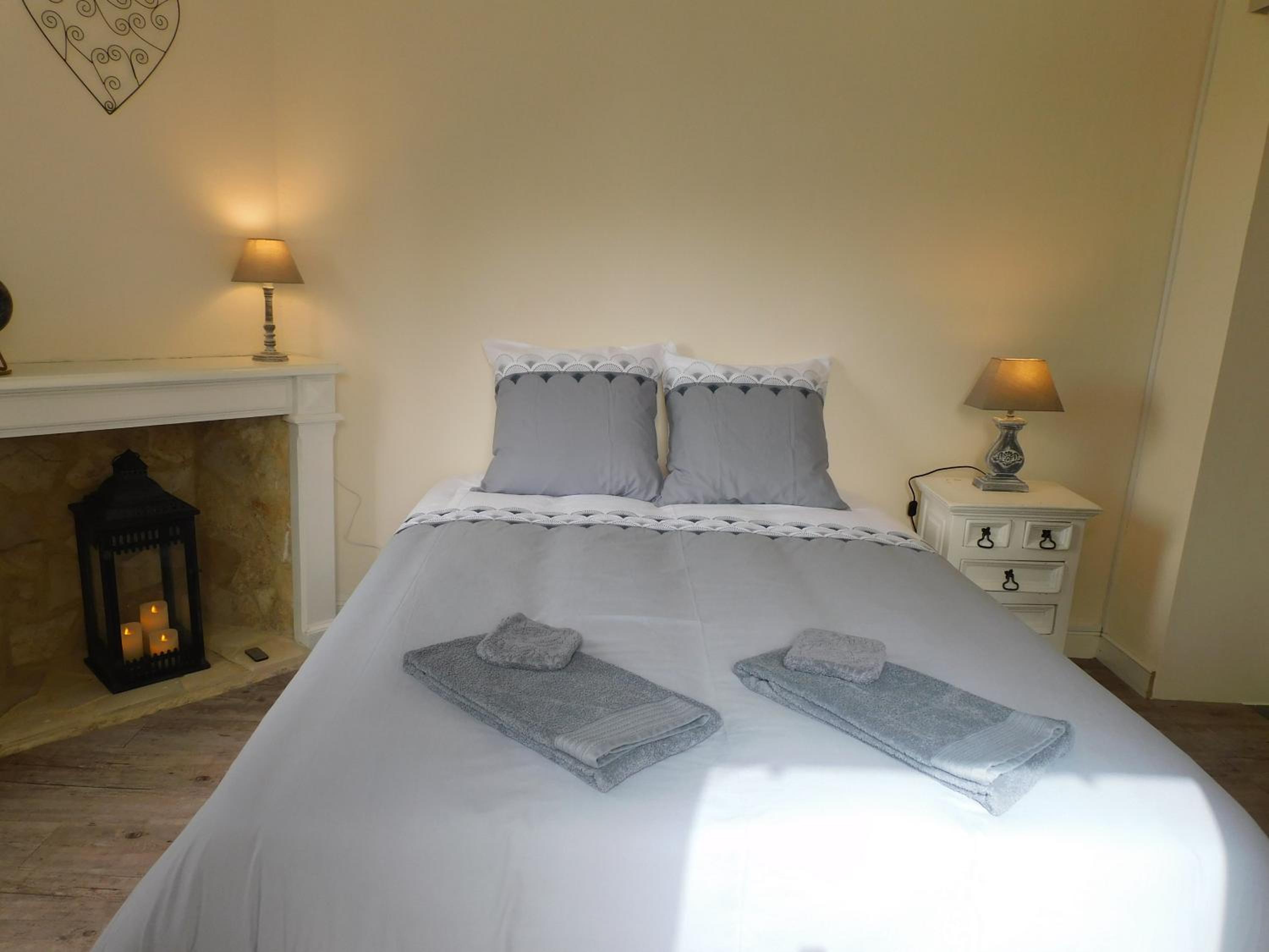 Double Room with Pool View photo 2