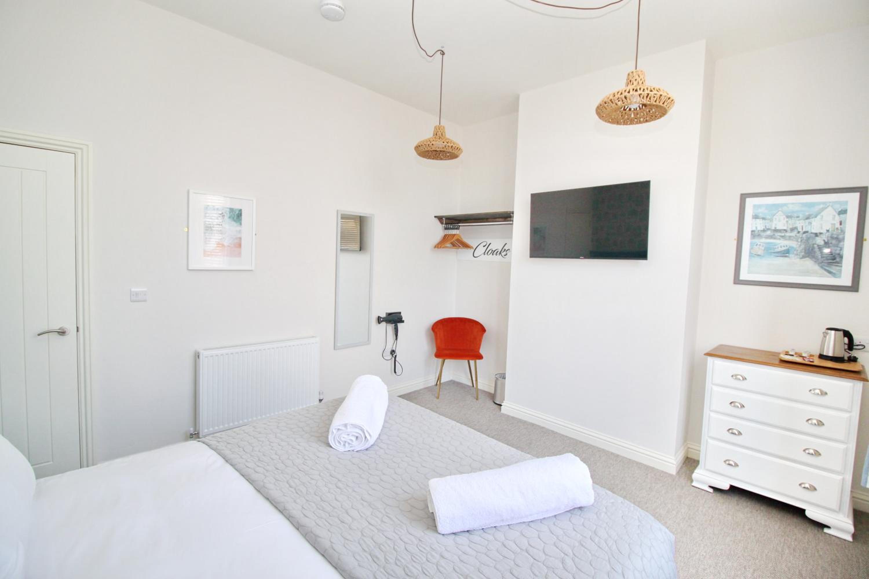 Deluxe Family Suite photo 3