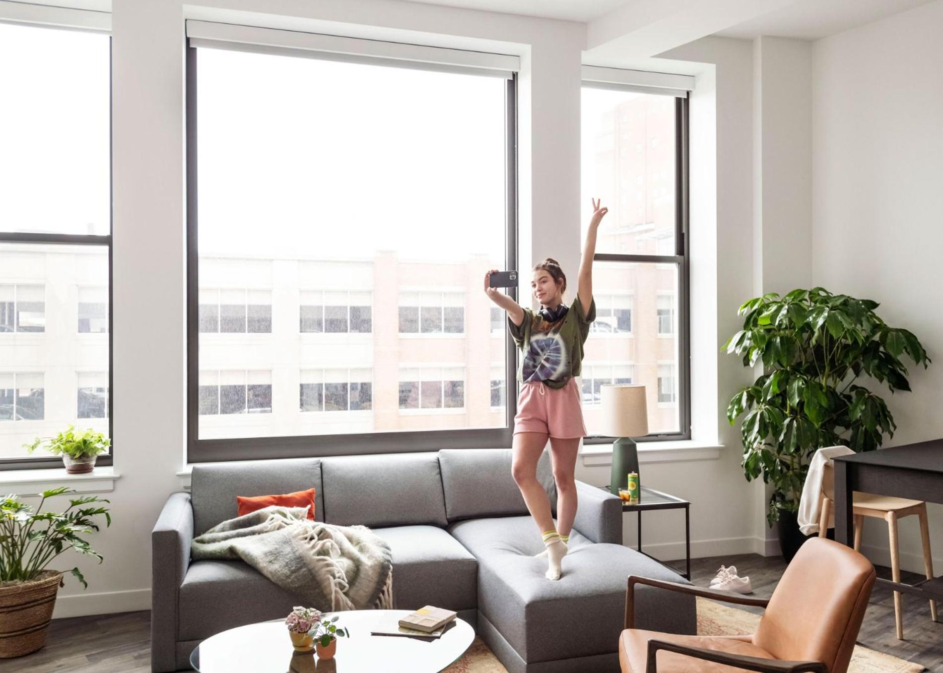 One-Bedroom Apartment - Photo 7