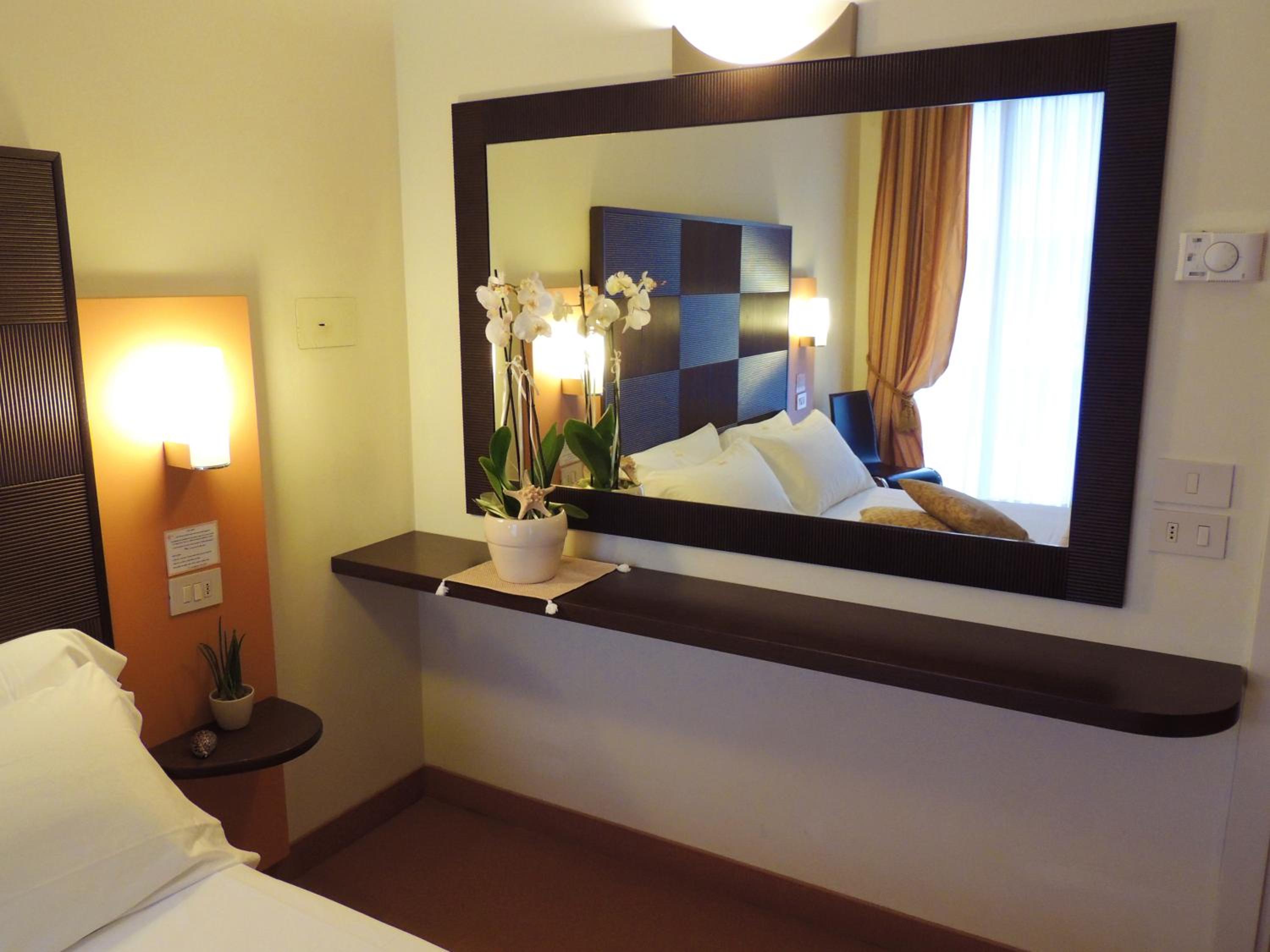Economy Double Room - Photo 3