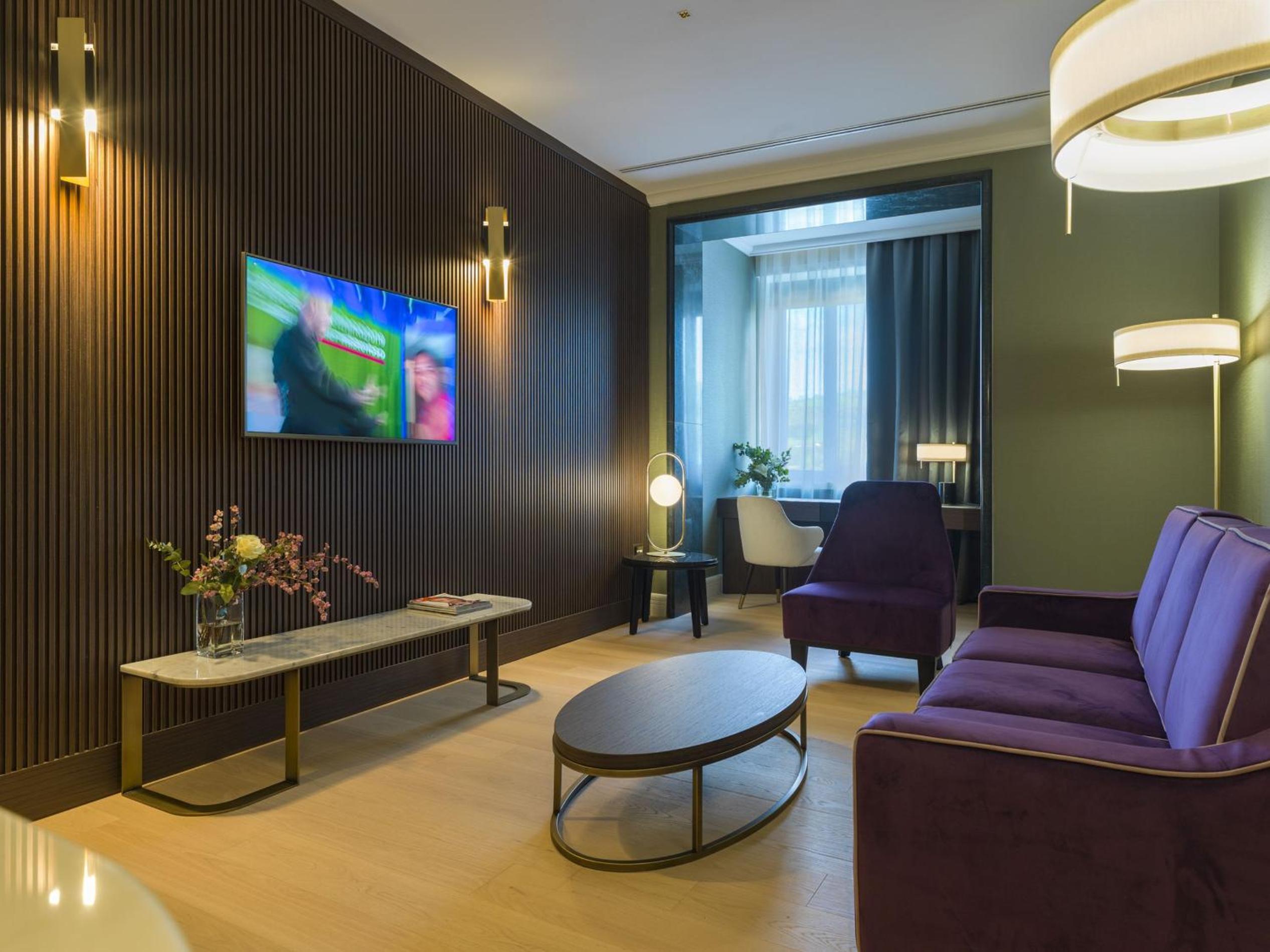 Suite - Photo 4