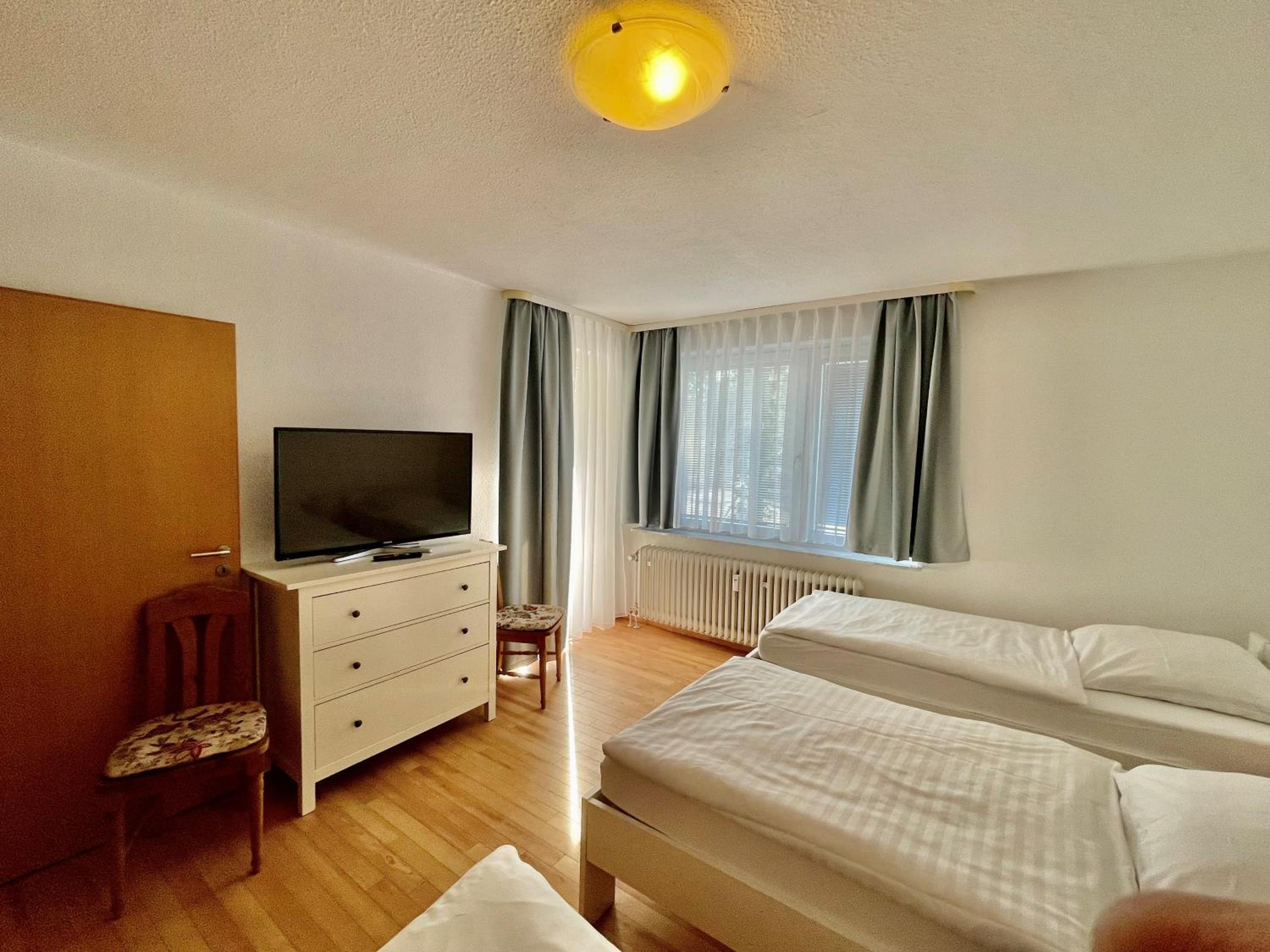 Two-Bedroom Apartment - Photo 21