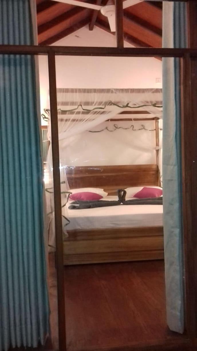 Deluxe Room (2 Adults + 1 Child) photo 3