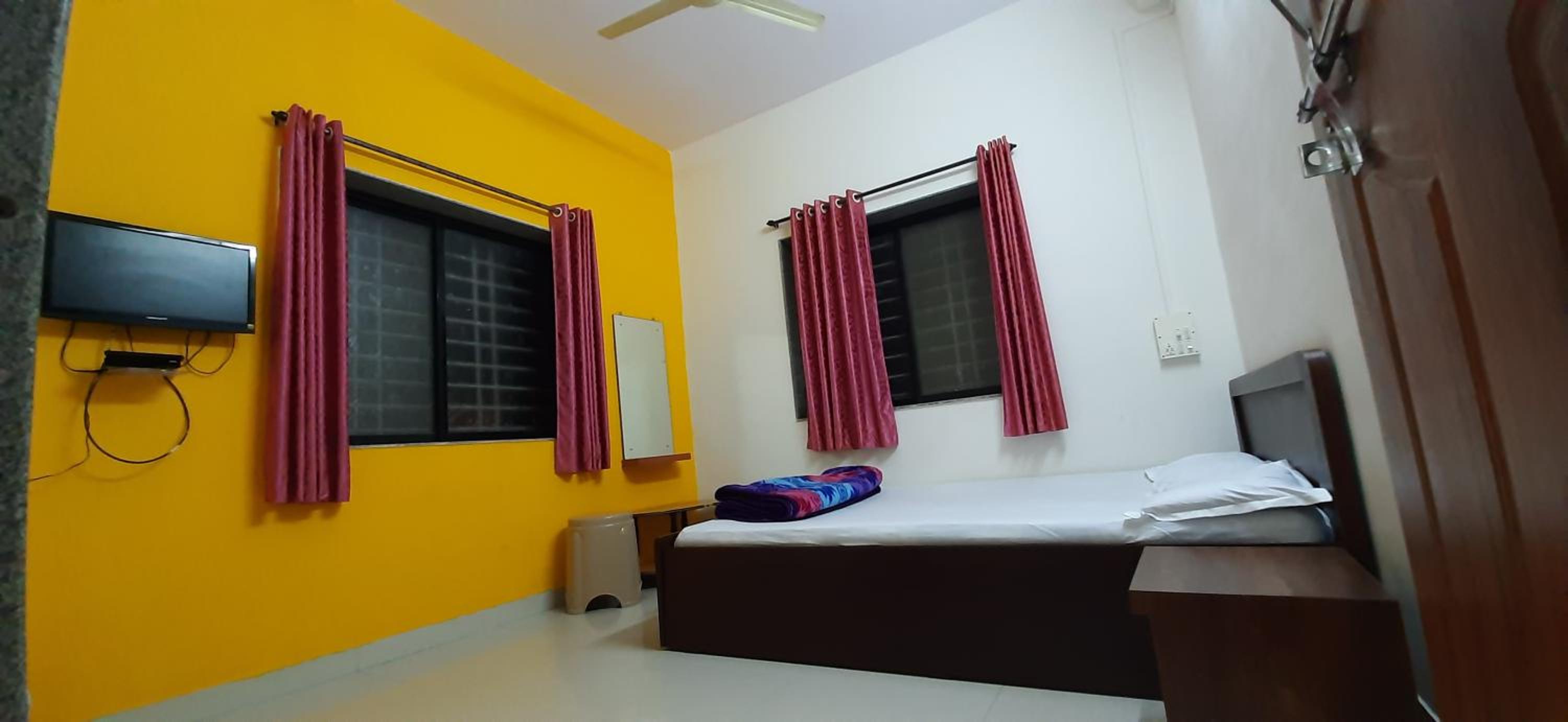 One-Bedroom House photo 3