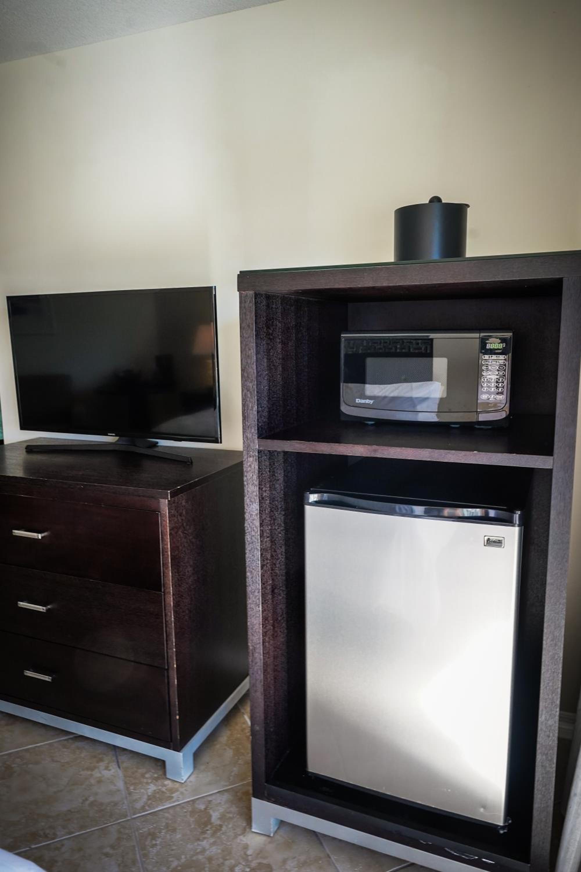 Standard King Room
