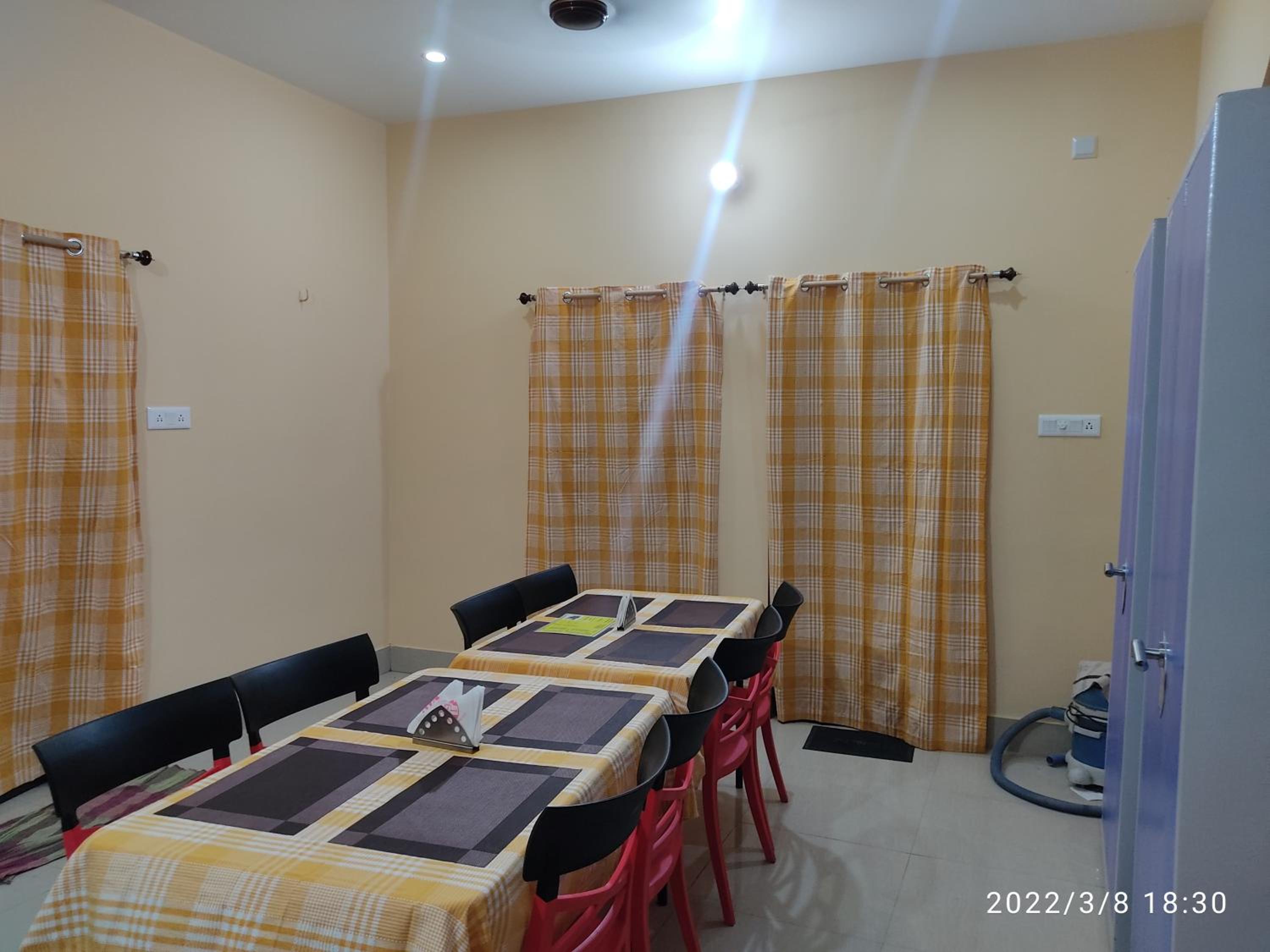 Family Room - Photo 10