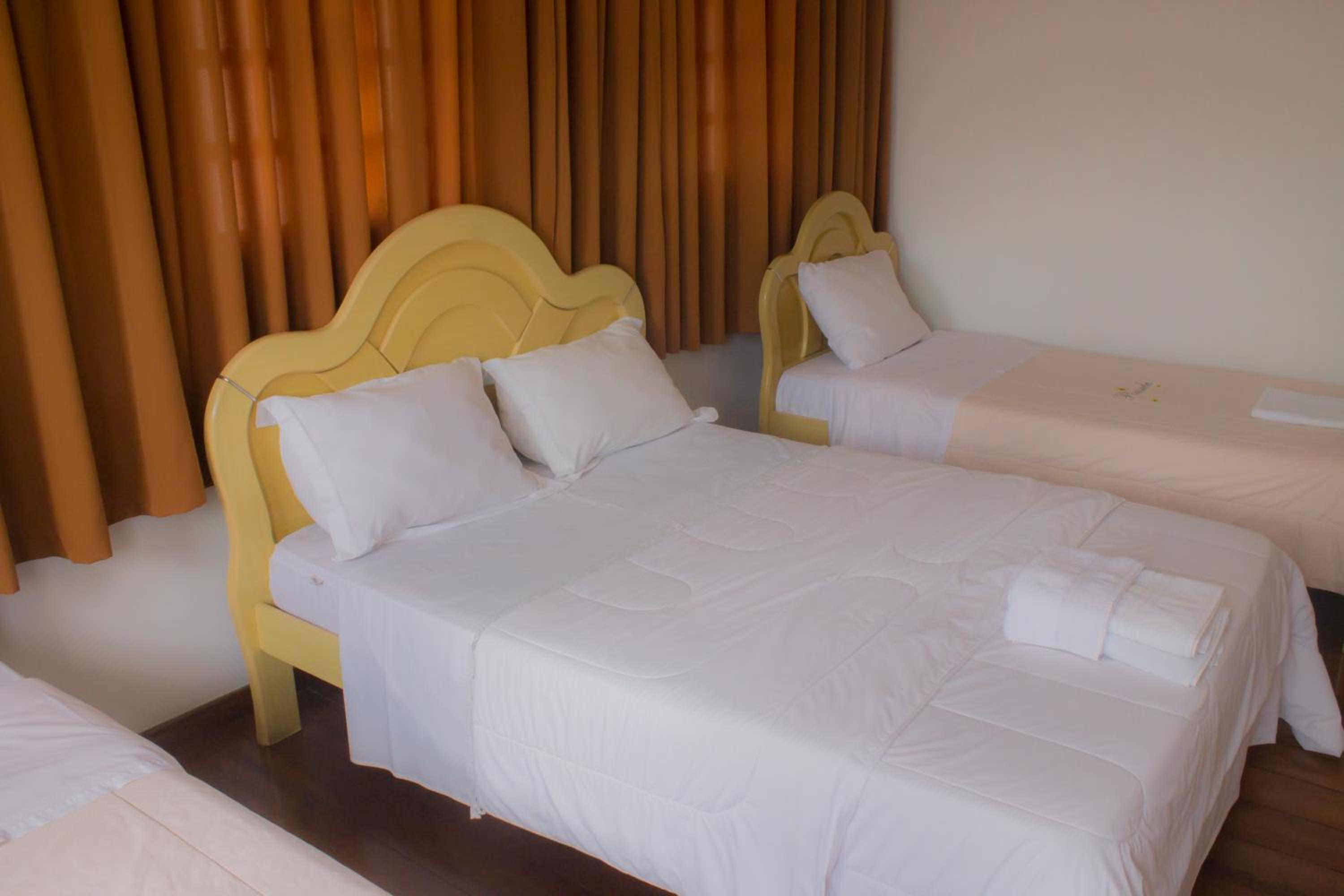 Quadruple Room with Mountain View photo 3
