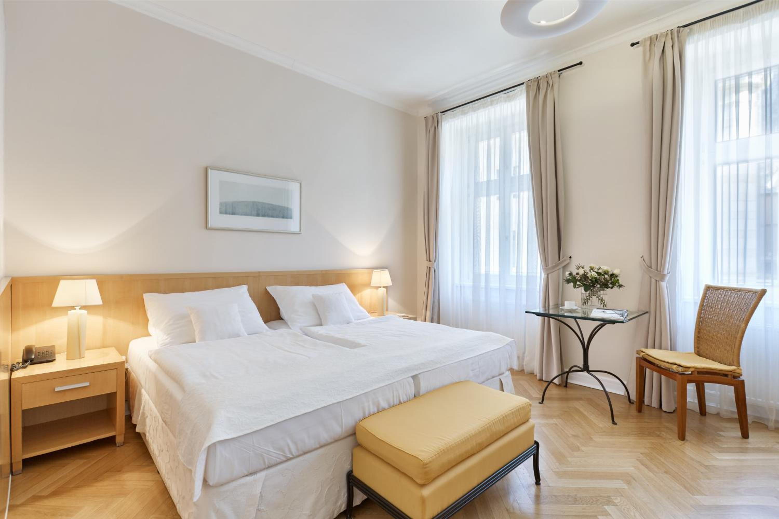 Superior Double Room - Photo 3