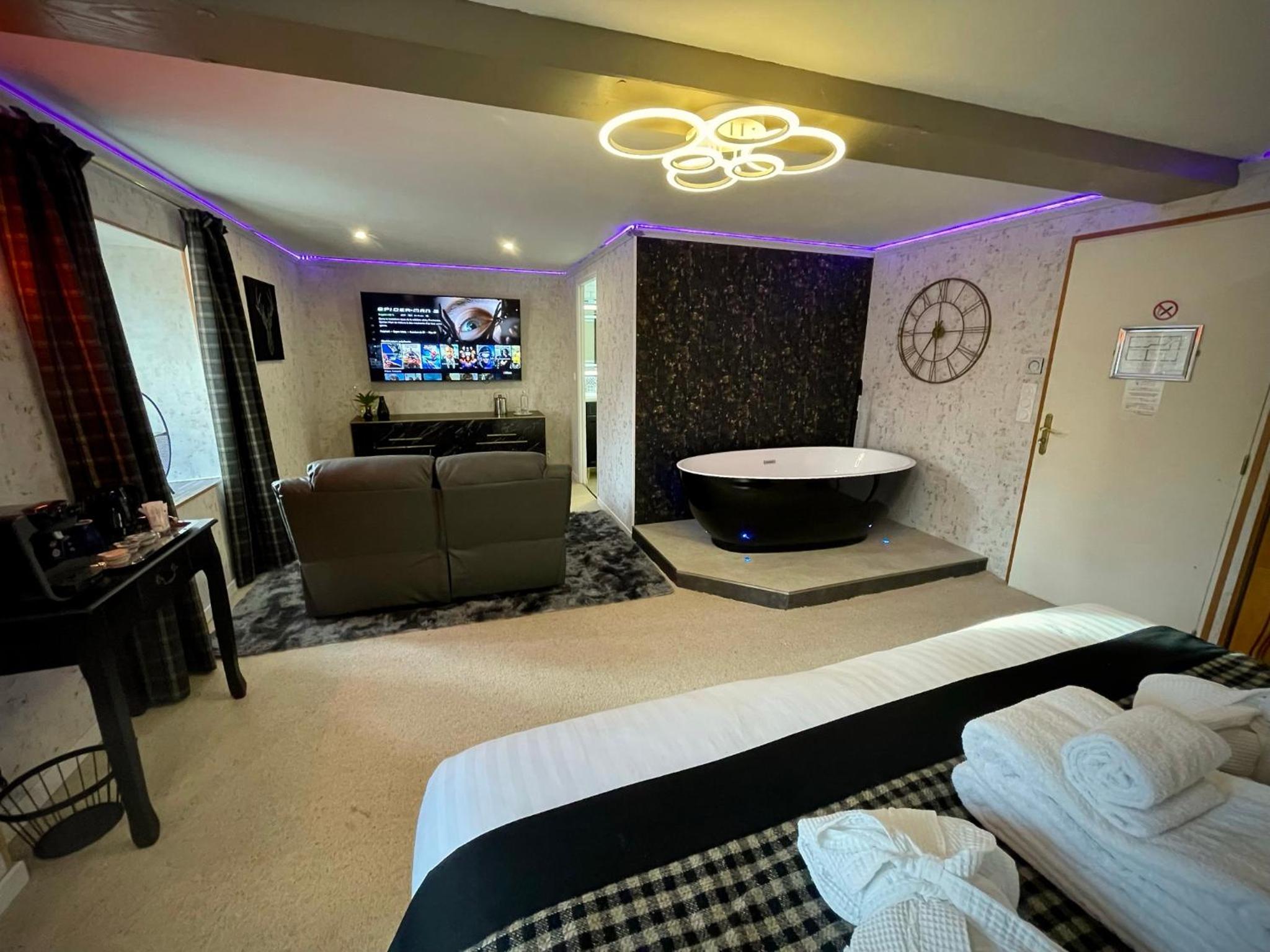 Superior King Room