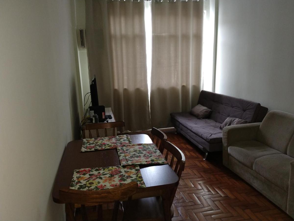 Two-Bedroom Apartment - Photo 2