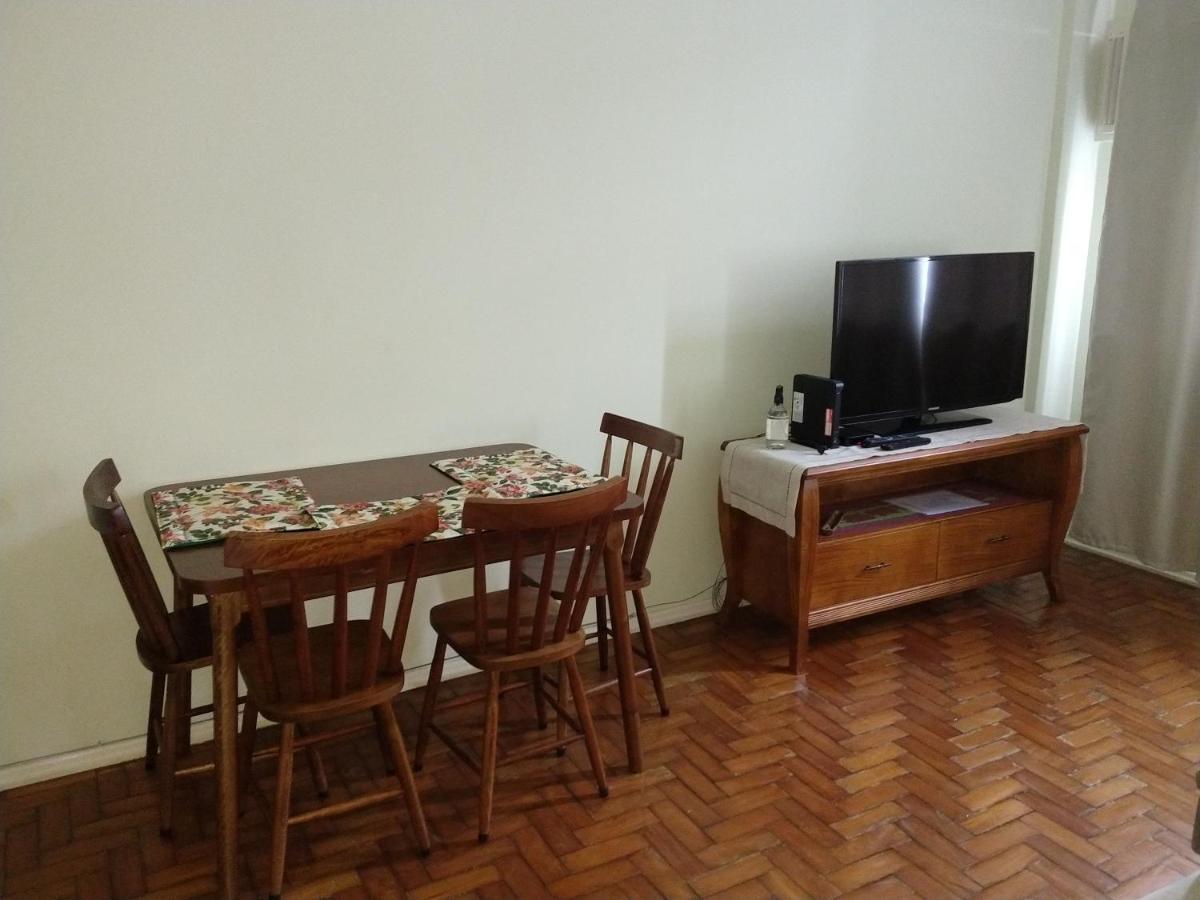 Two-Bedroom Apartment - Photo 3