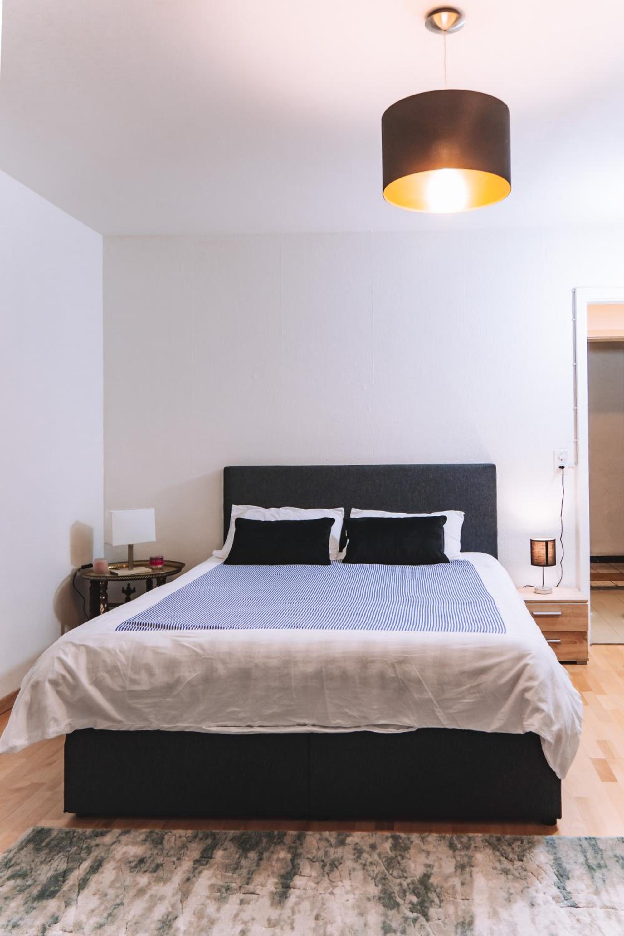 Apartment photo 1