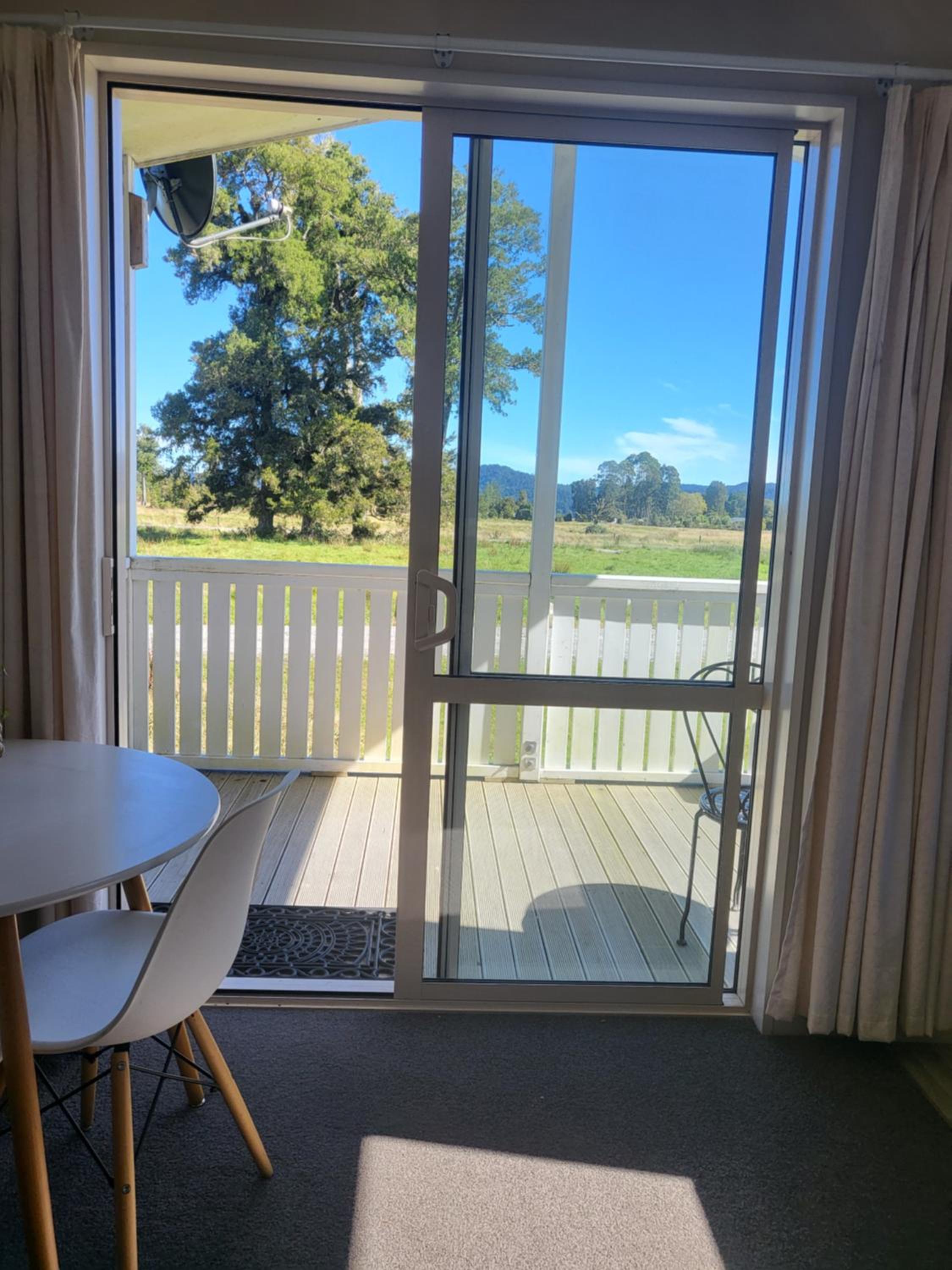 Apartment with Balcony photo 1