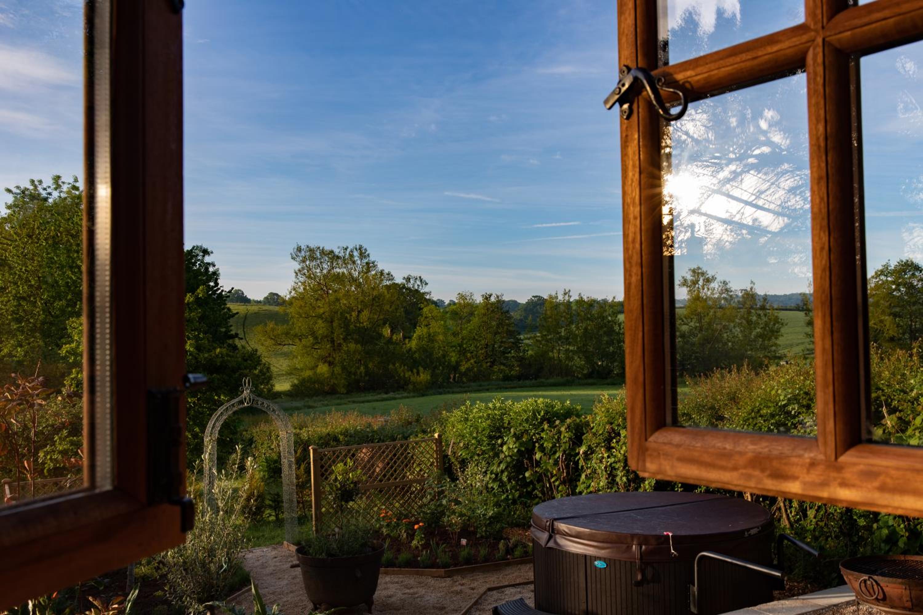 One-Bedroom Chalet - Photo 18