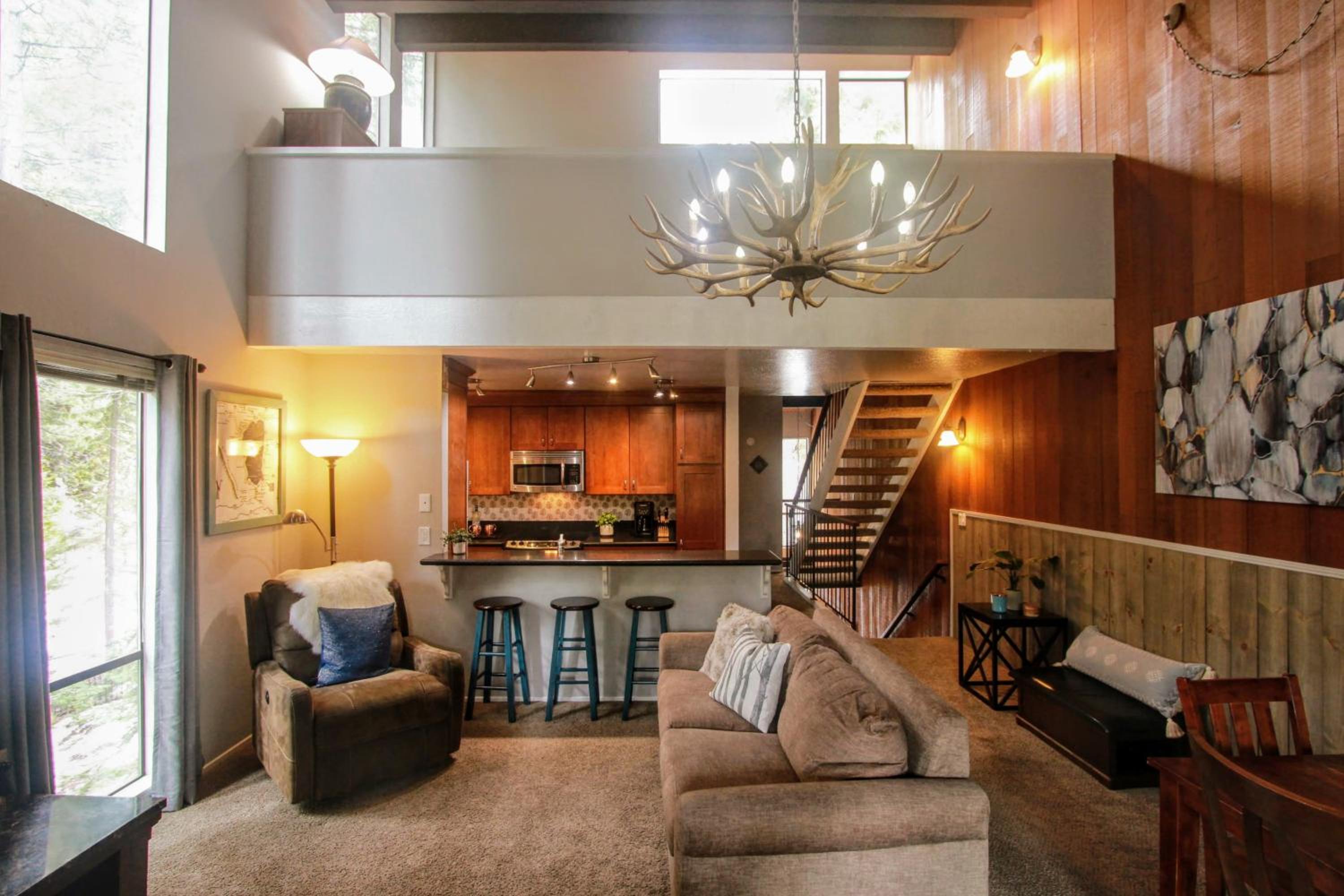 Four-Bedroom House photo 1
